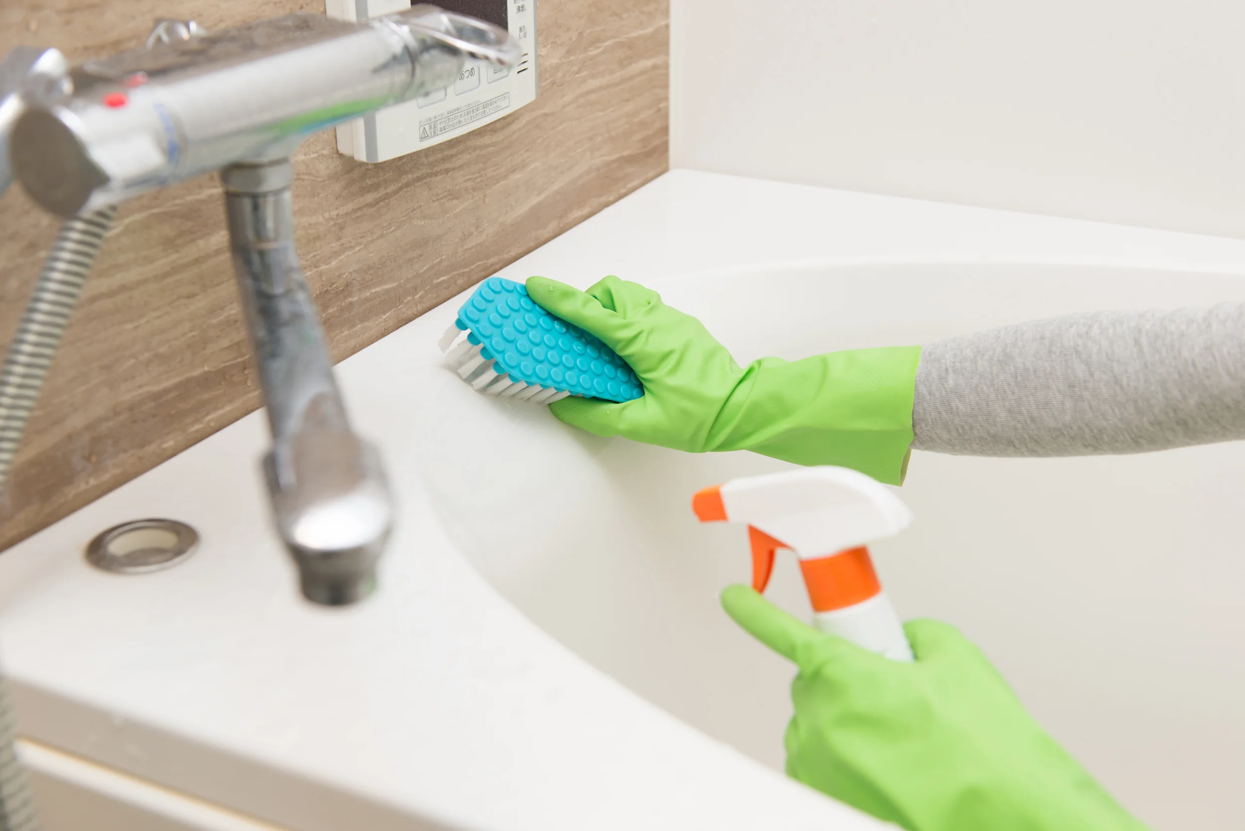 cleaning condo bathroom