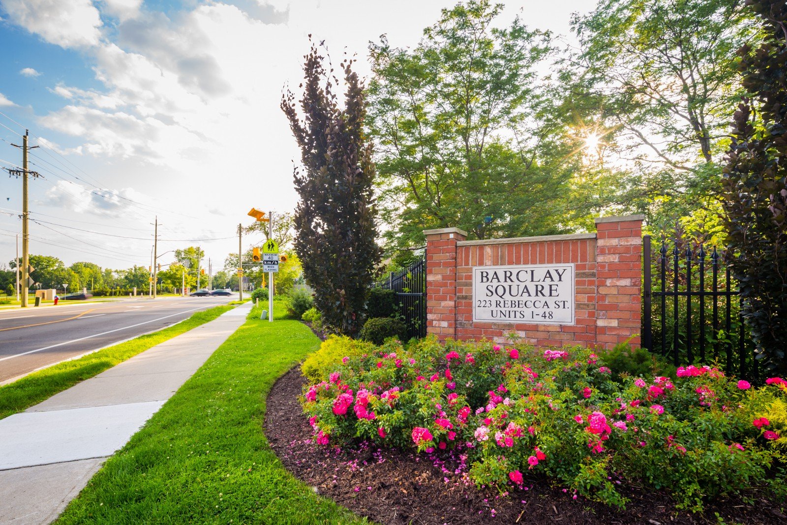 barclay-square-223-rebecca-st-original-5.jpg