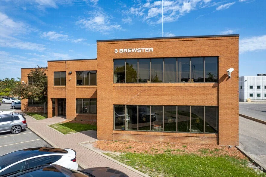 3 Brewster Rd, Brampton ON