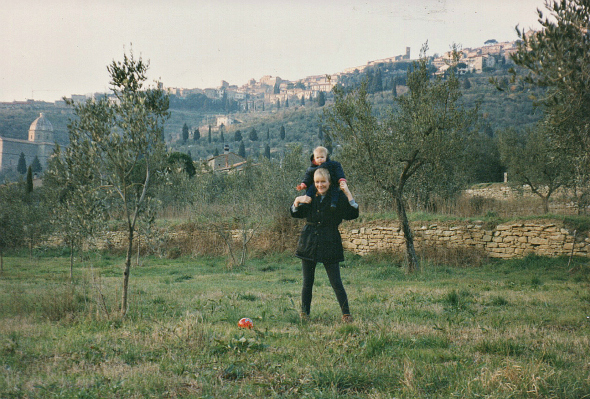 Sofie & Mia in Cortona