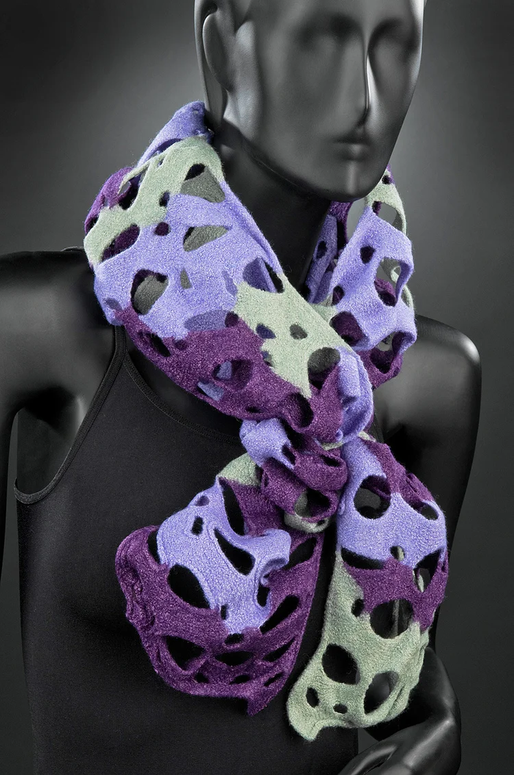 Geneva+Scarf1.jpg