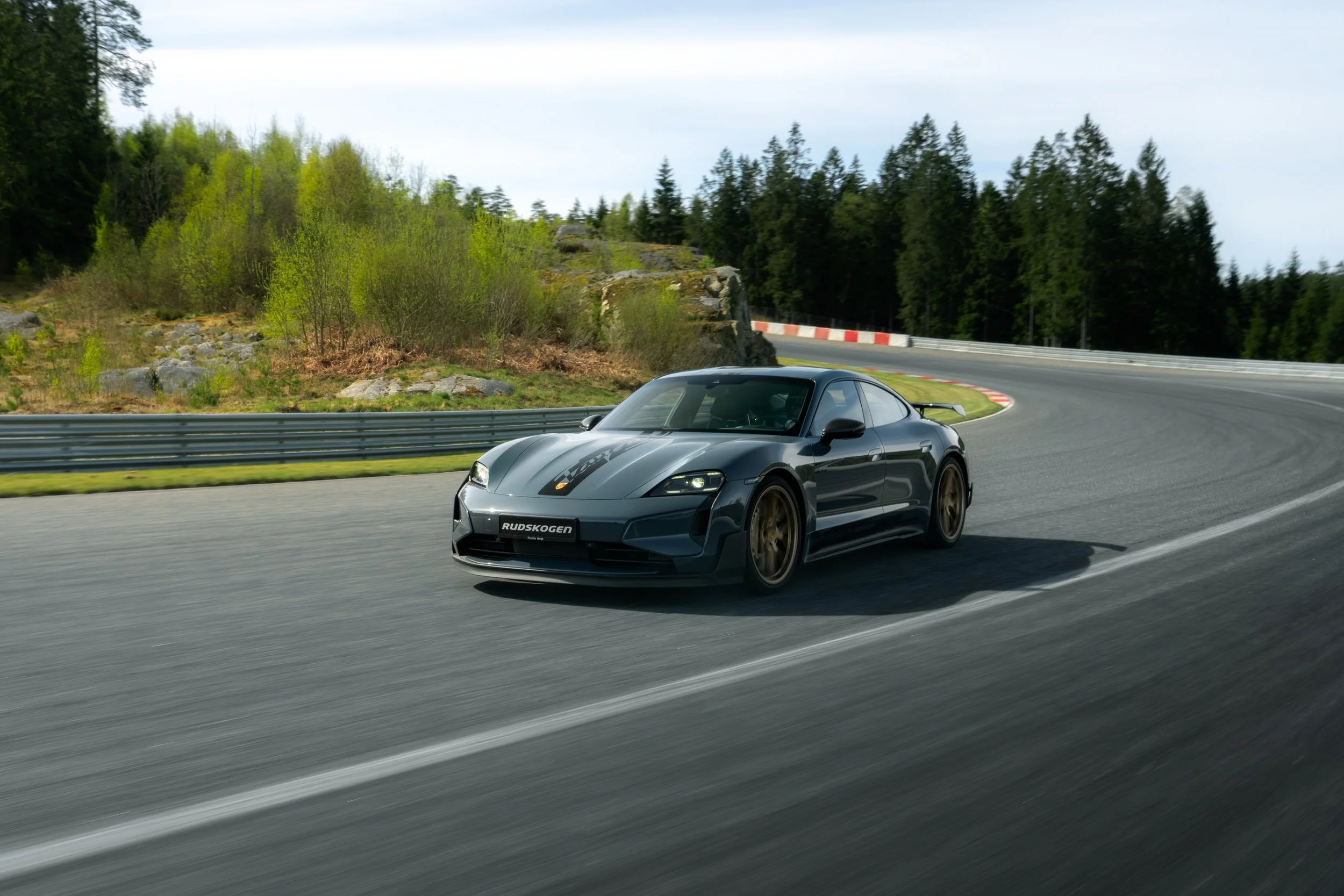 Taycan Turbo GT Weissach_April 2025_Kyle Meyr_LR0001-2.jpg