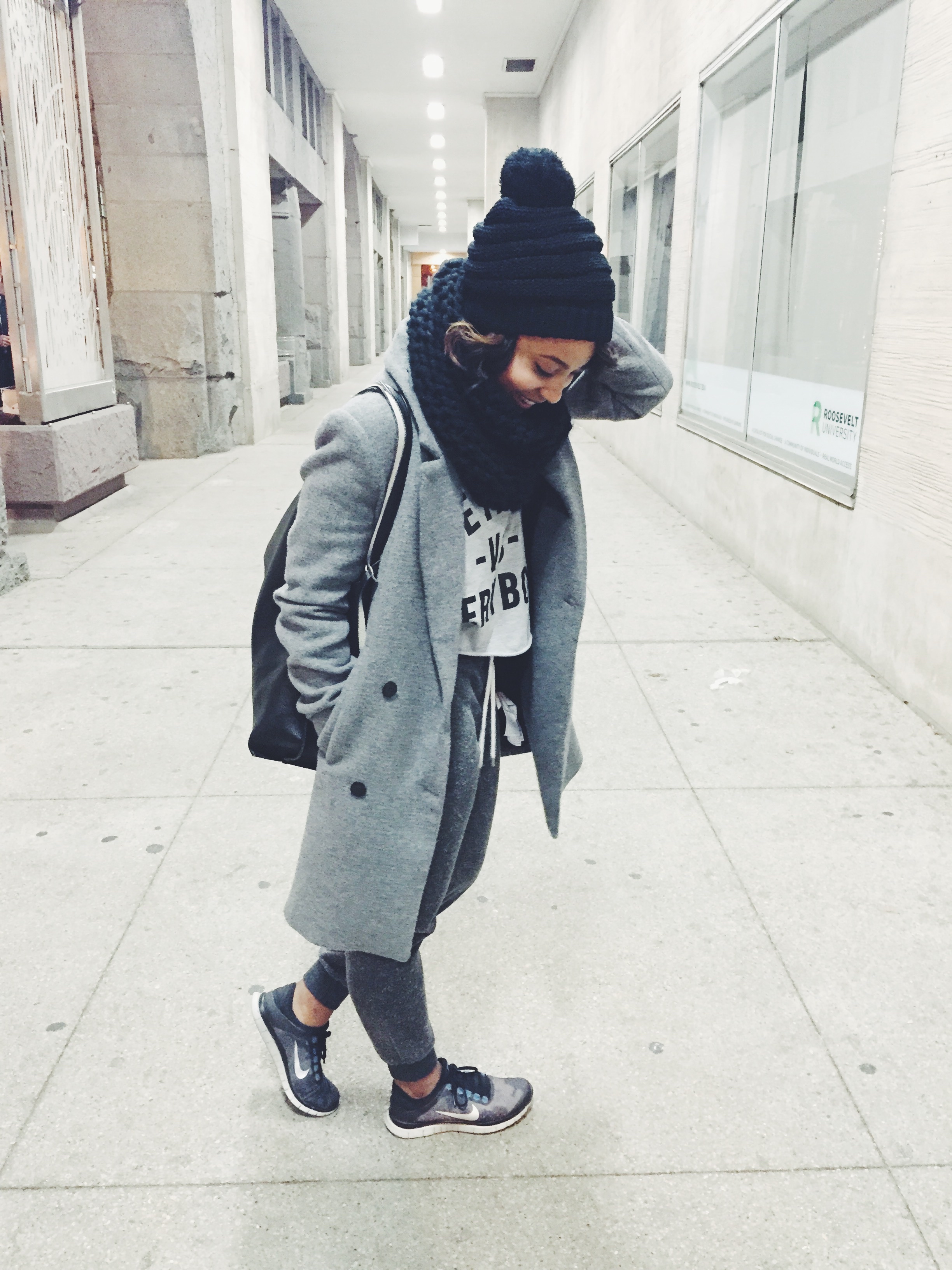 Hat: Akira/ Coat: Zara/ Shirt: Detroit vs. Everybody/ Pants: Topshop/ Shoes: Nike/ Bag: Francesca's/ Scarf: Zara