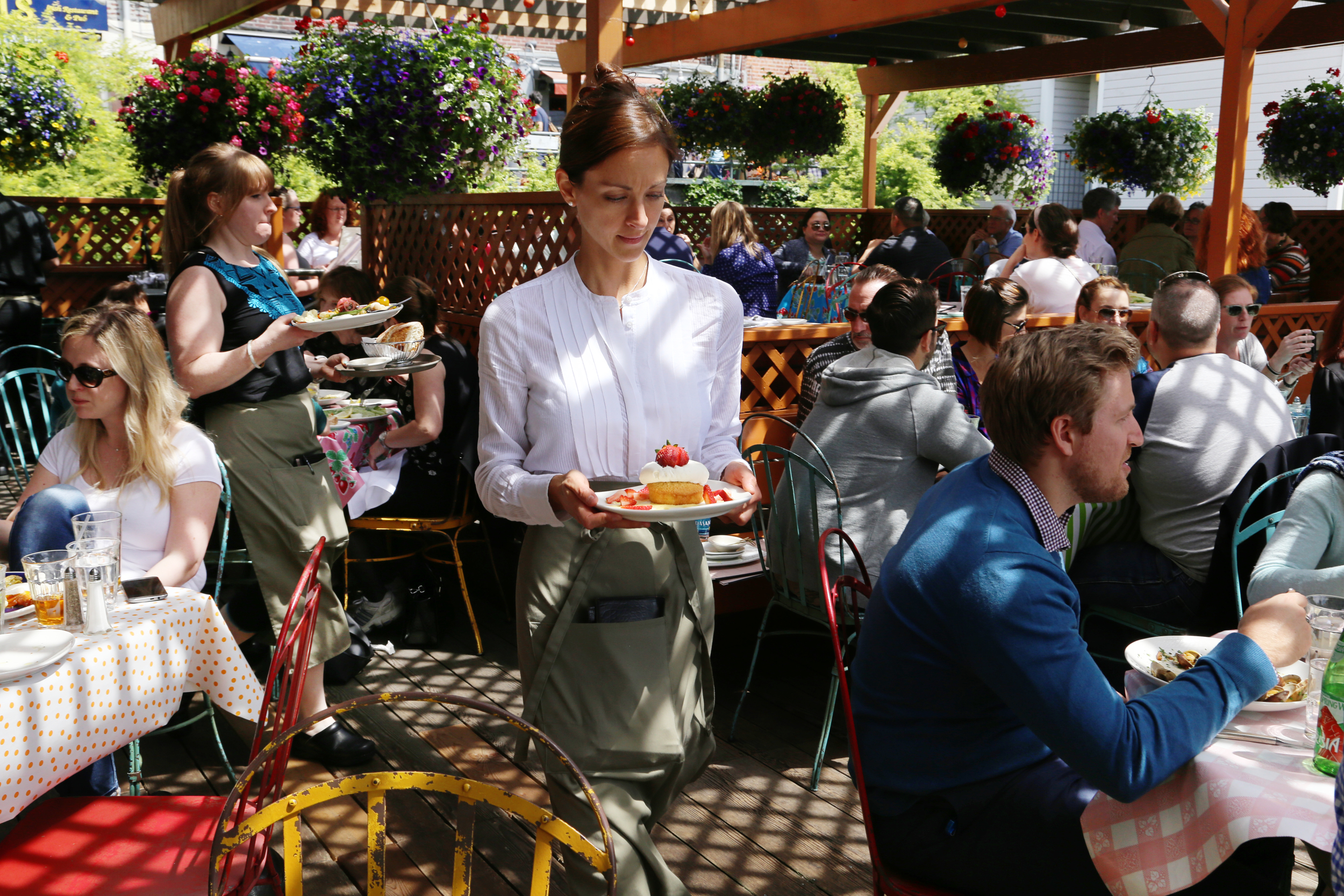 Patio Feature : Seattle Magazine 