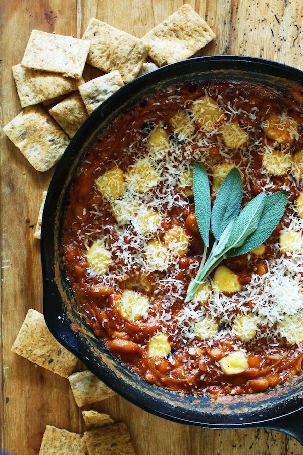 Pumpkin-White Bean Skillet Dip