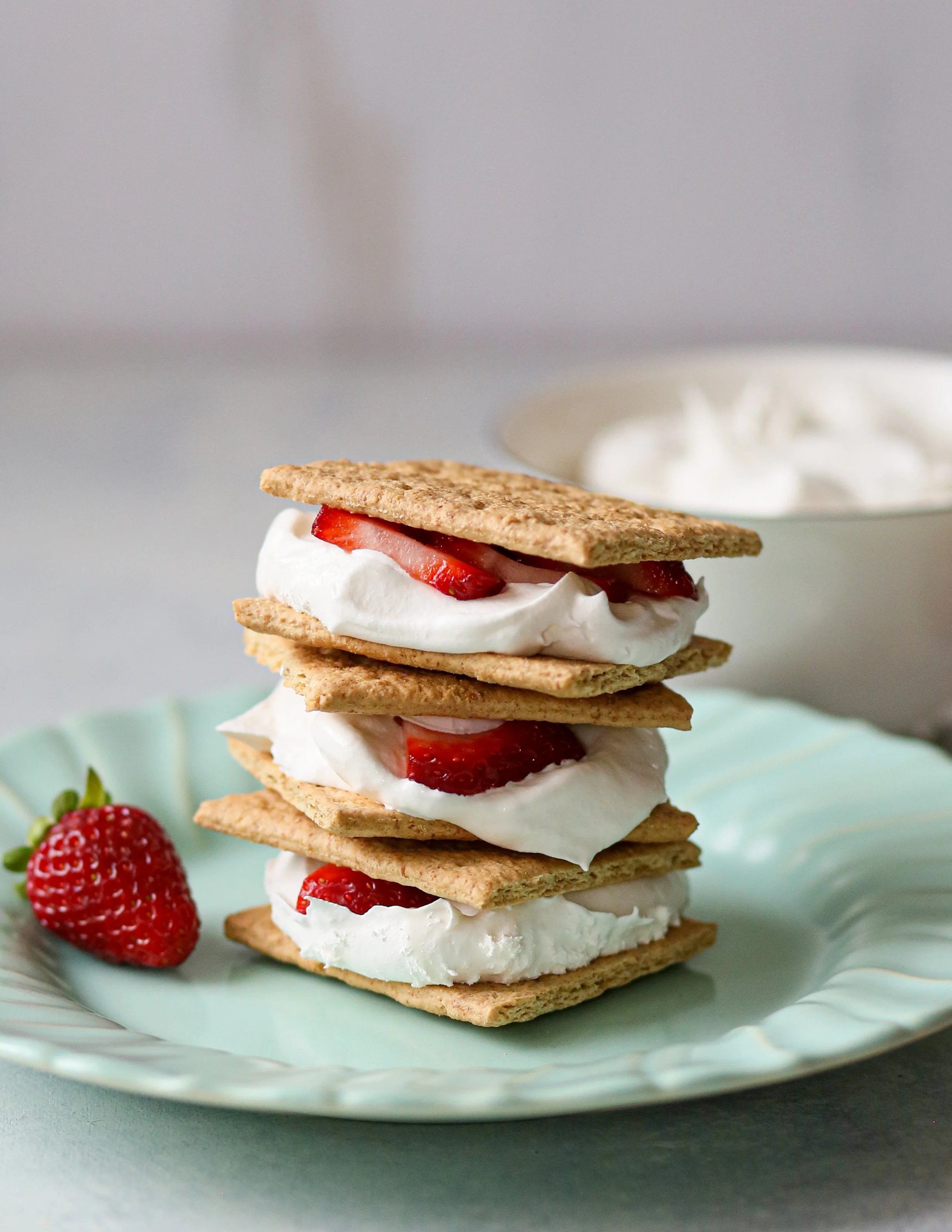 Frozen Strawberries &amp; Cream Sandwiches