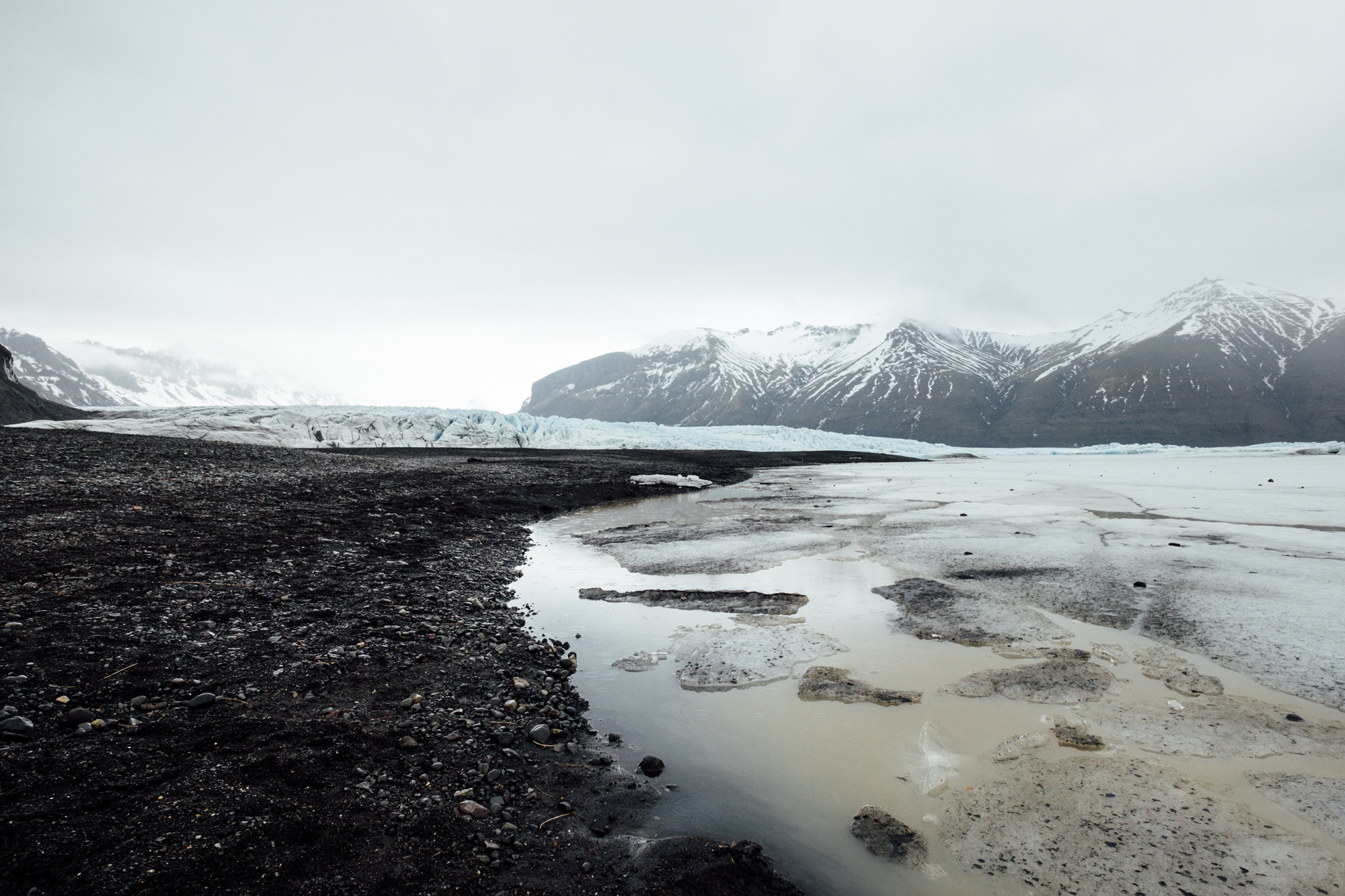 Our first look at Skaftafellsjökull. It’s hard to put in perspective how large these glaciers are.
