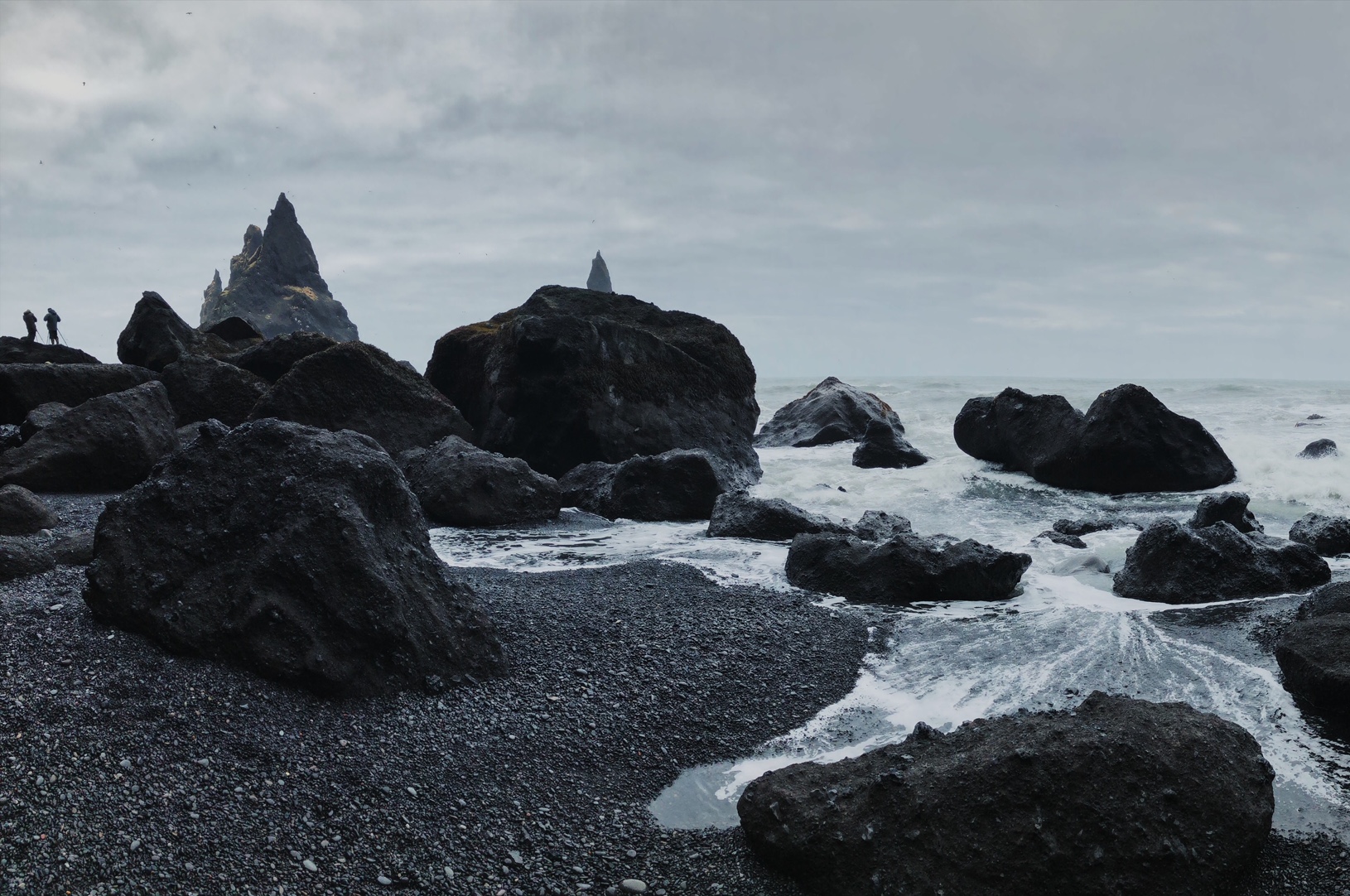  A moody phone shot of the black sand beach in Vik. 