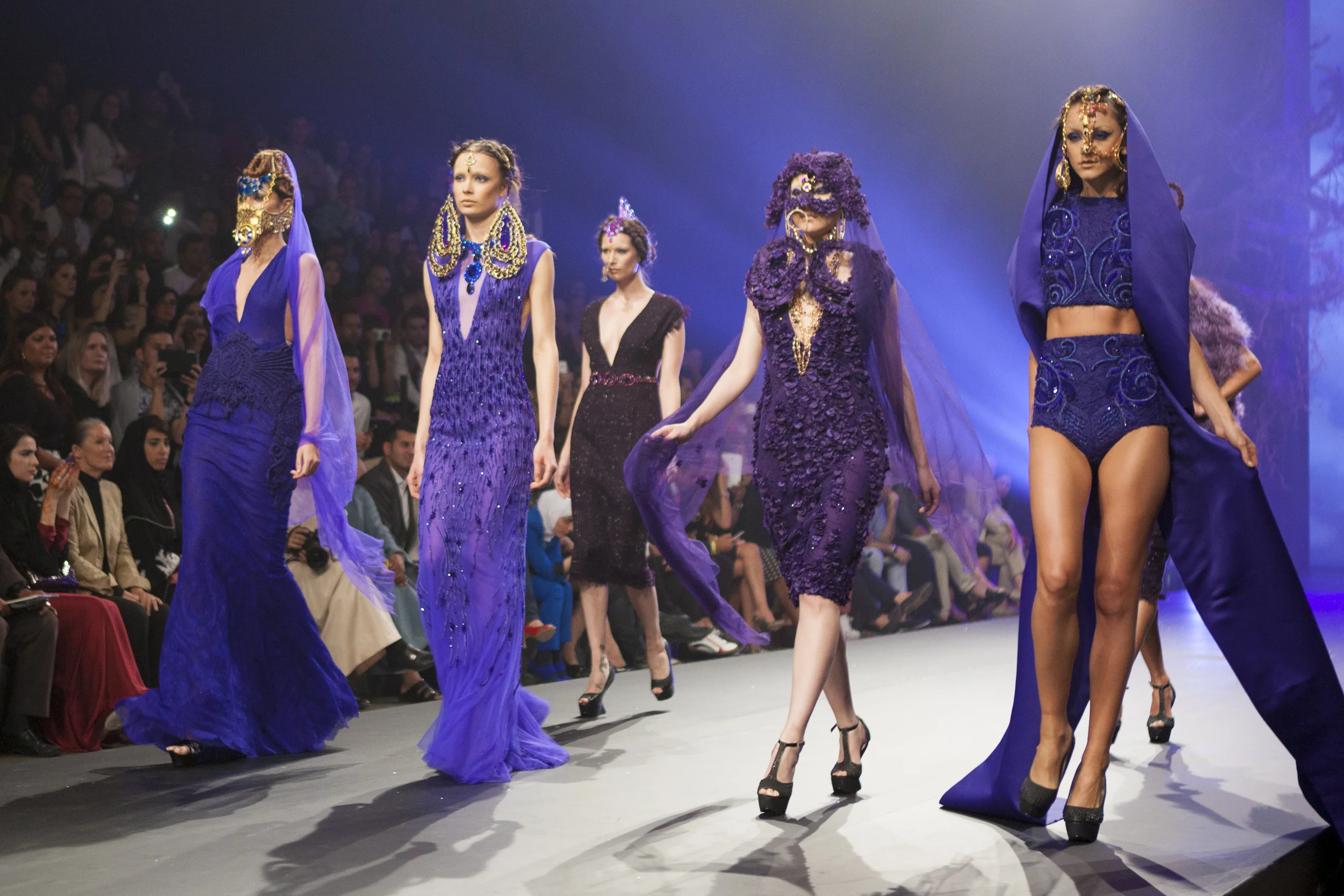 DUBAI FASHION WEEK - APRIL 2014
