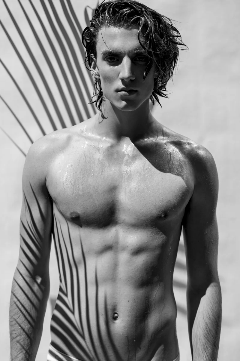 SEAN_BARNES_WILHELMINA_JUNE_2016_0108+copy.jpg