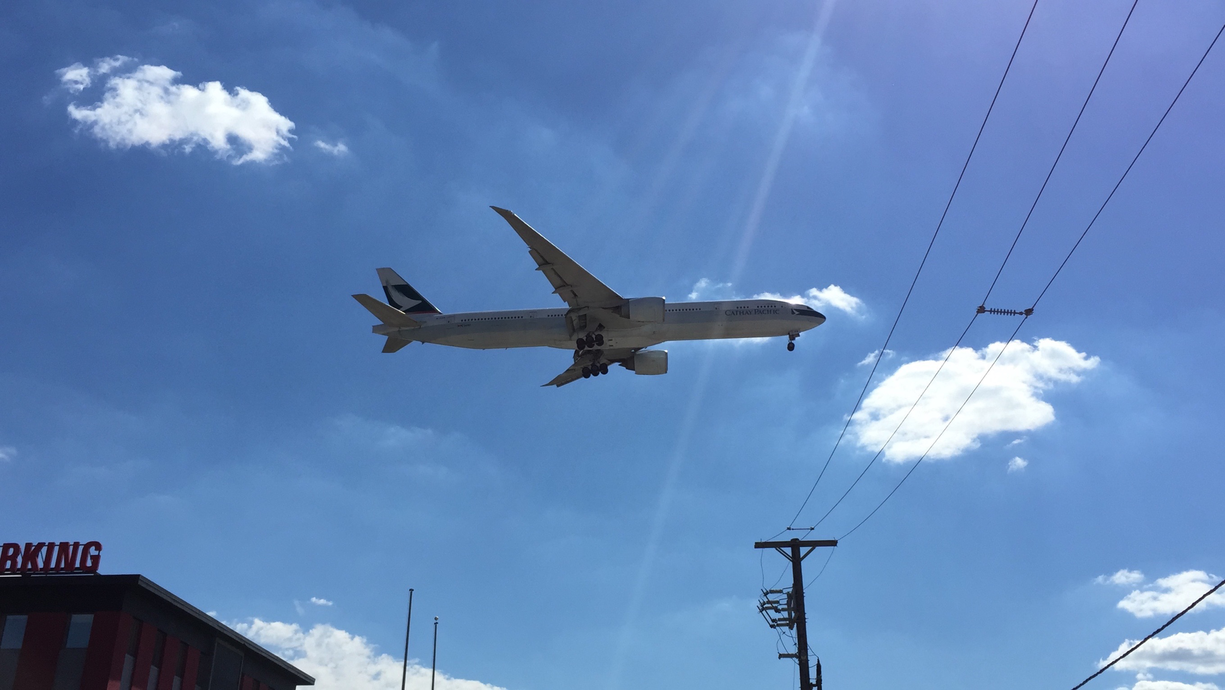 Cathay Pacific Boeing 777-300 arriving from Hong Kong