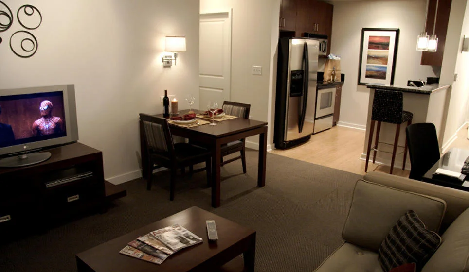 Deluxe one bedroom suite - TWELVE Atlantic Station (Photo: TWELVE Hotels)