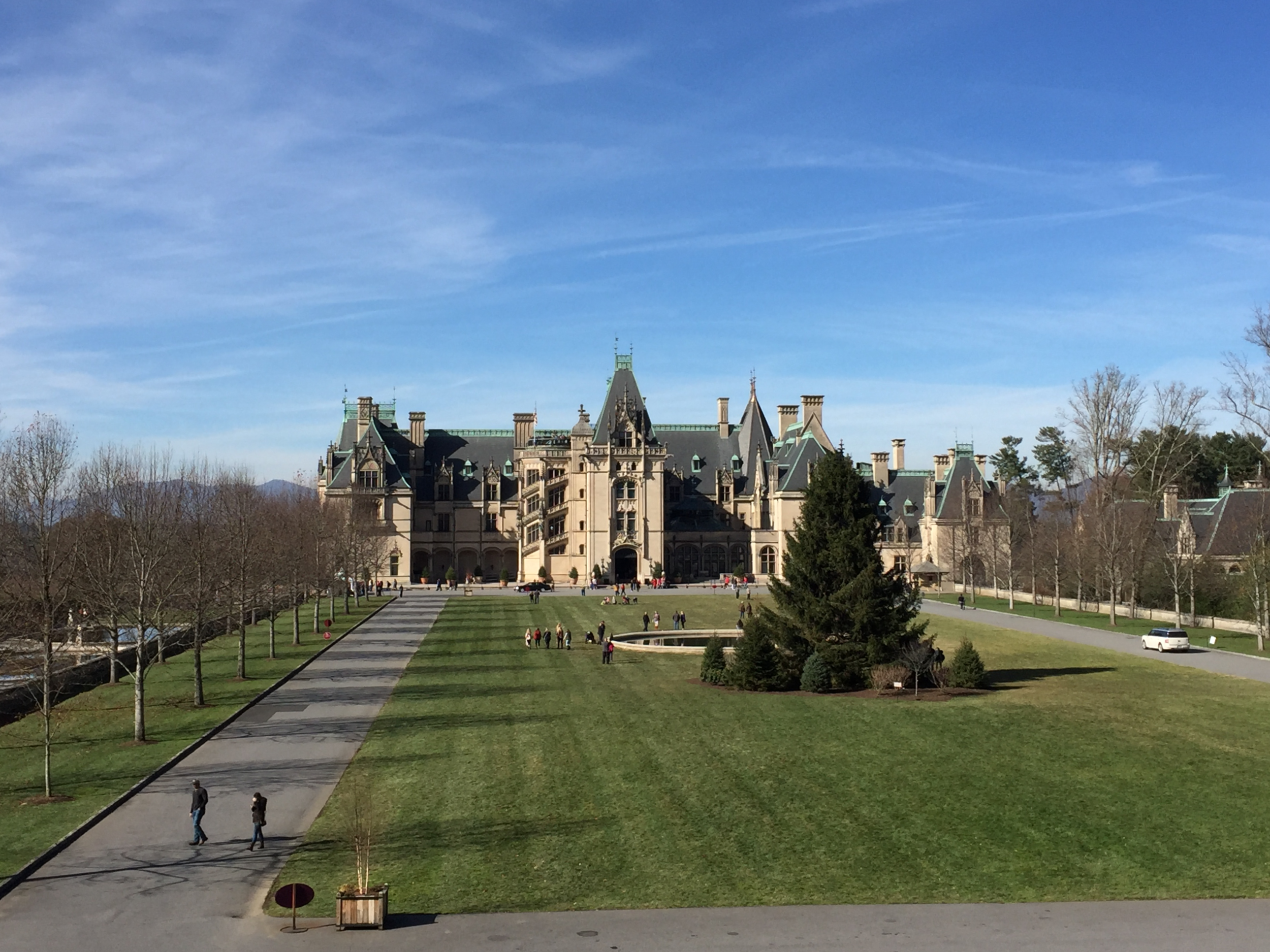 Biltmore House is America's largest home and was built in the late nineteenth century. (click to enlarge)
