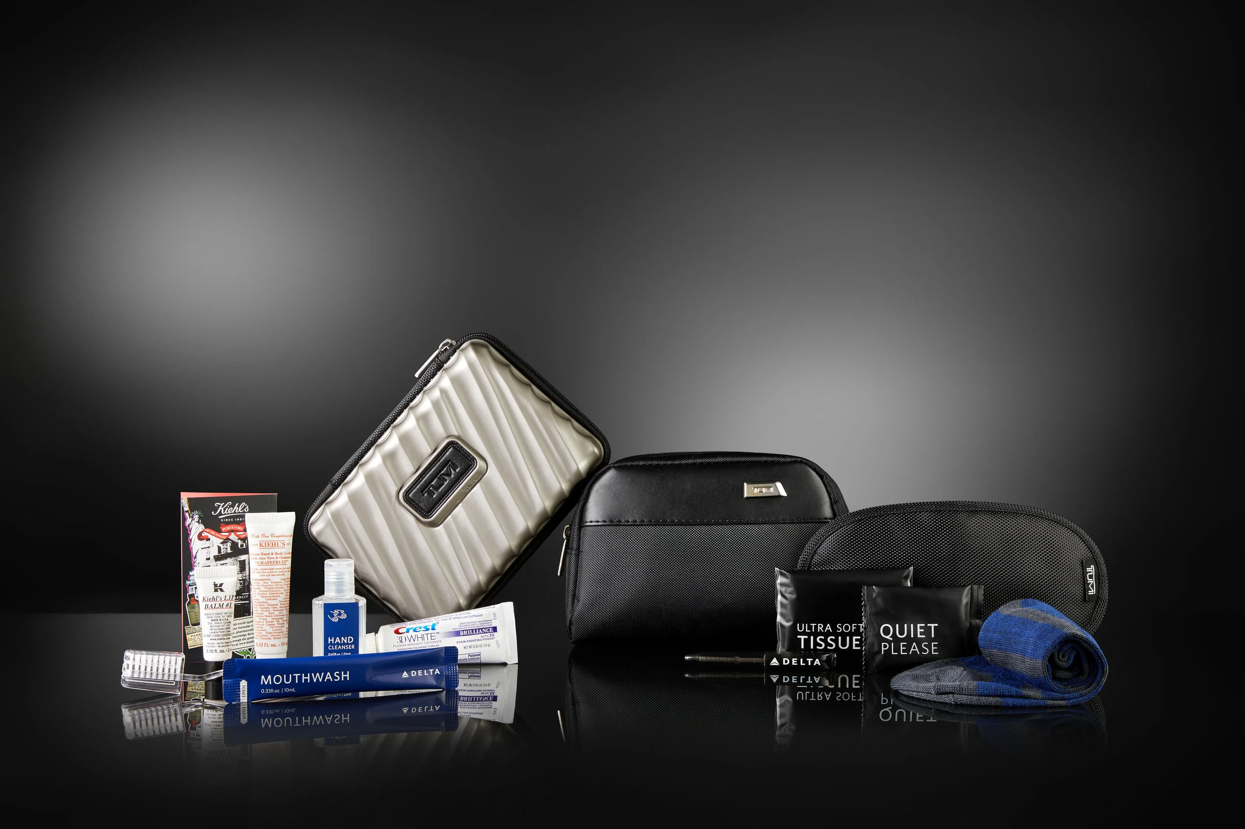 Delta One passengers will receive updated TUMI amenity kits starting September 1 (click to enlarge) (Photo: Delta Air Lines)