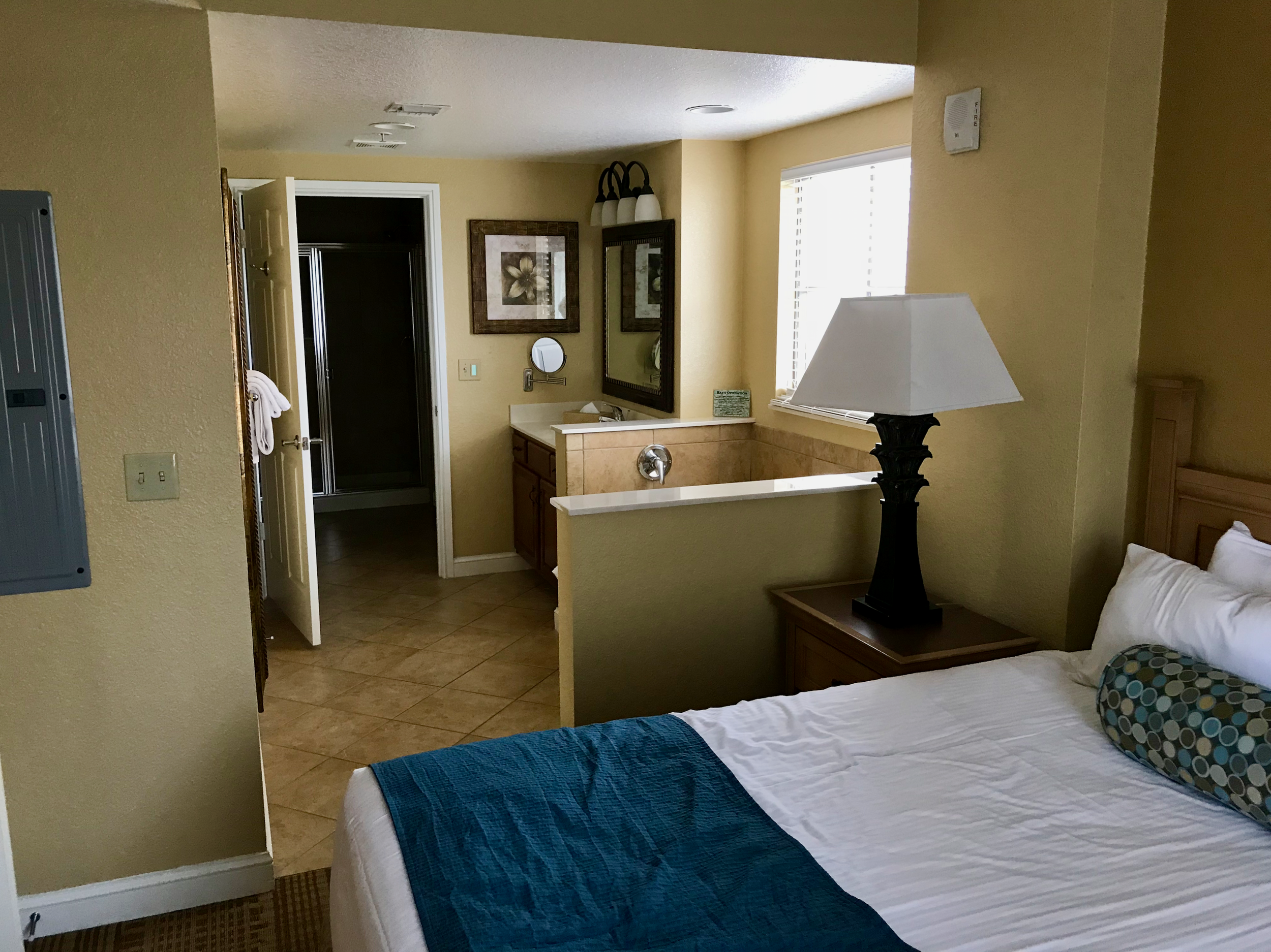 Condo master bedroom and bath (click to enlarge)