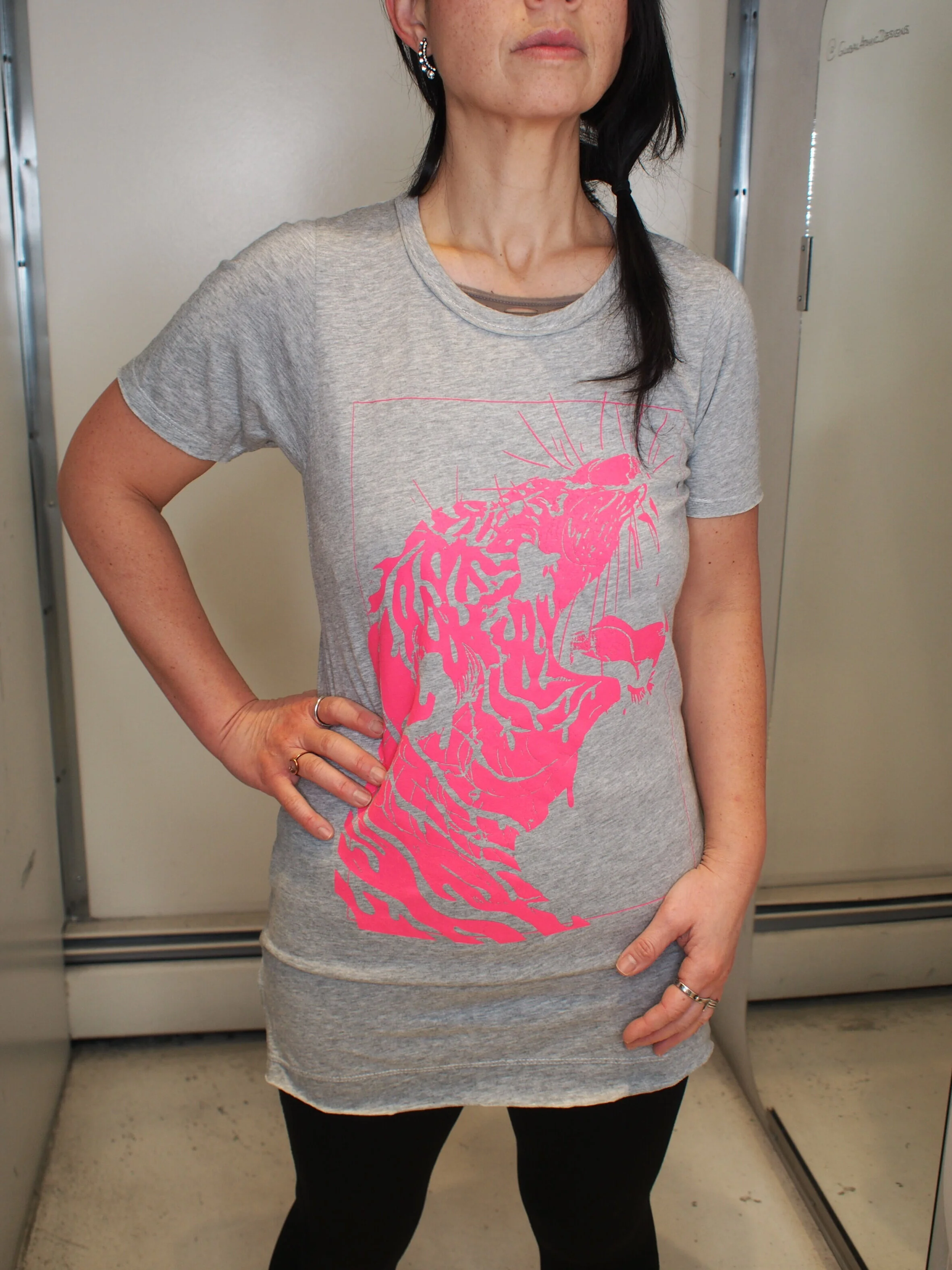 Le Fonce Cloth "Crying Tiger" unisex