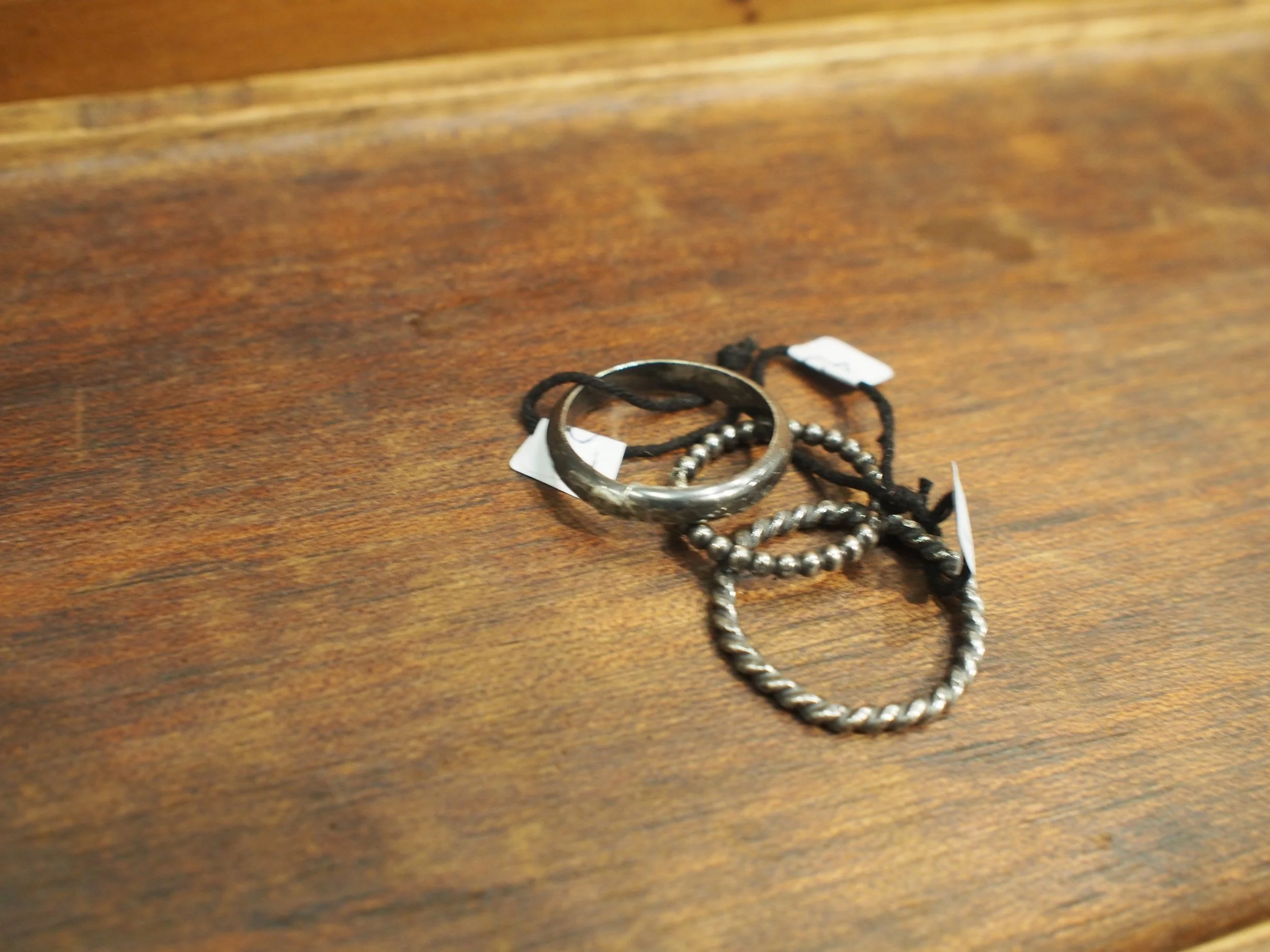 BLACK SOLV Assorted Silver stackers