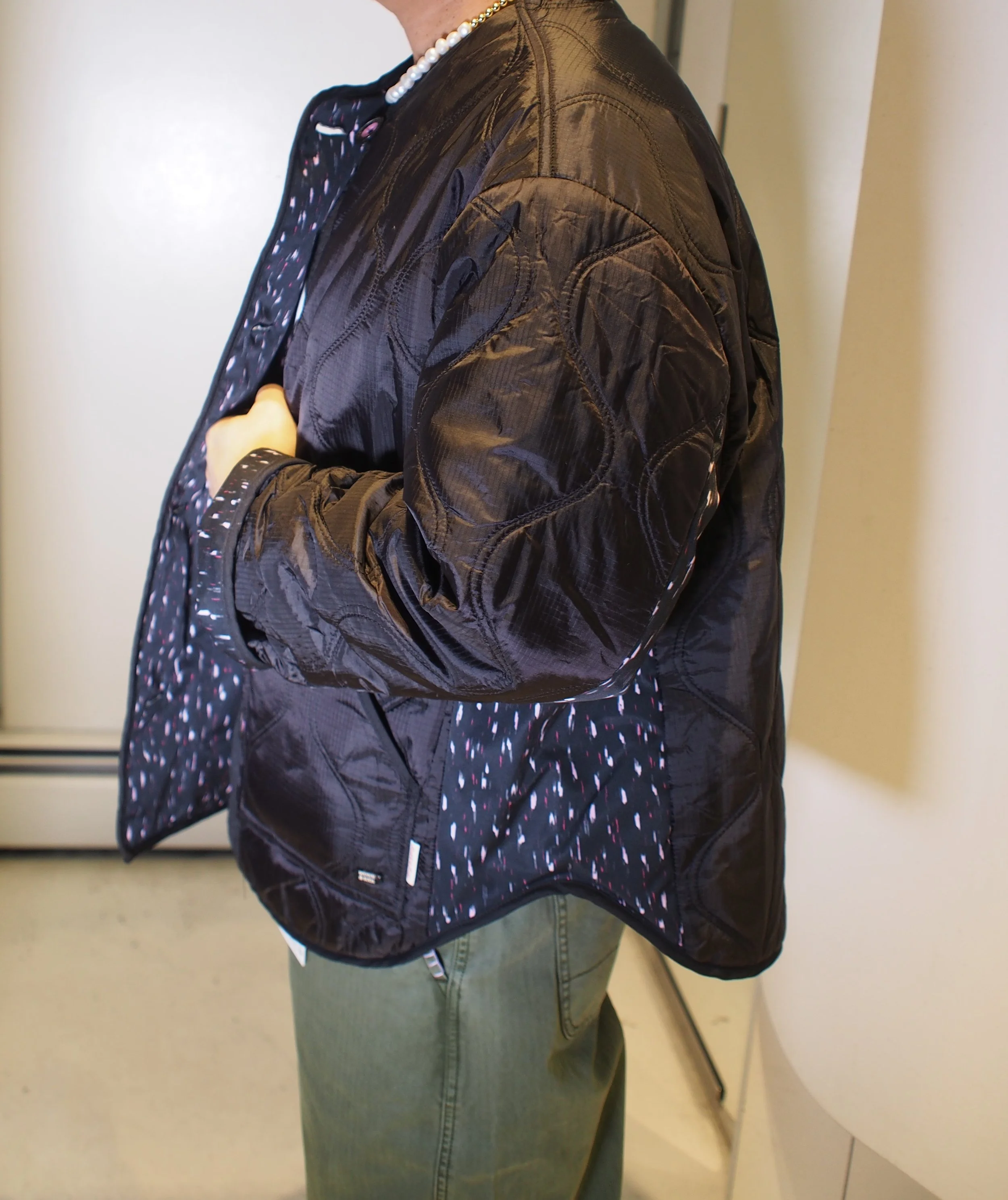 Maison Scotch & Soda quilted collarless reversible short coat - Black/Ikat Rain