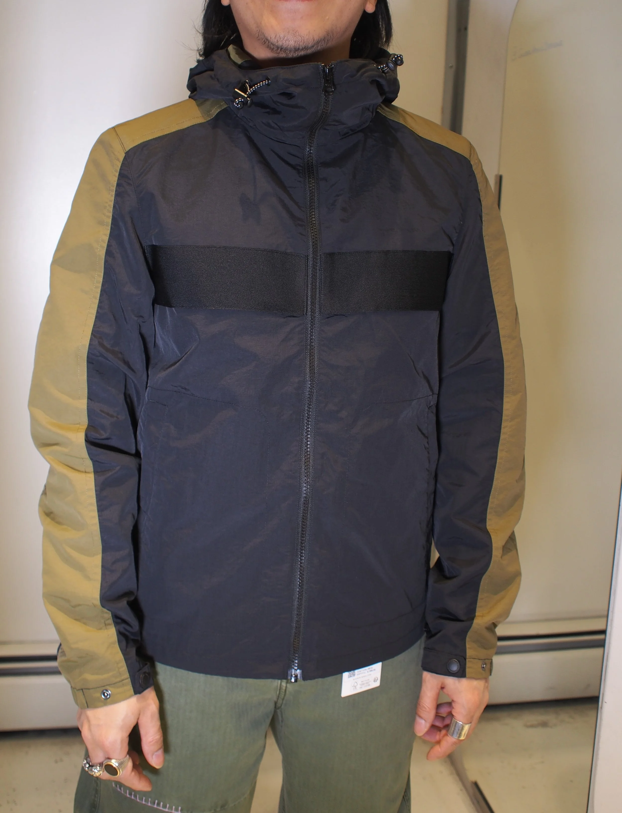 Scotch & Soda hooded windbreaker short jacket - Black/Olive