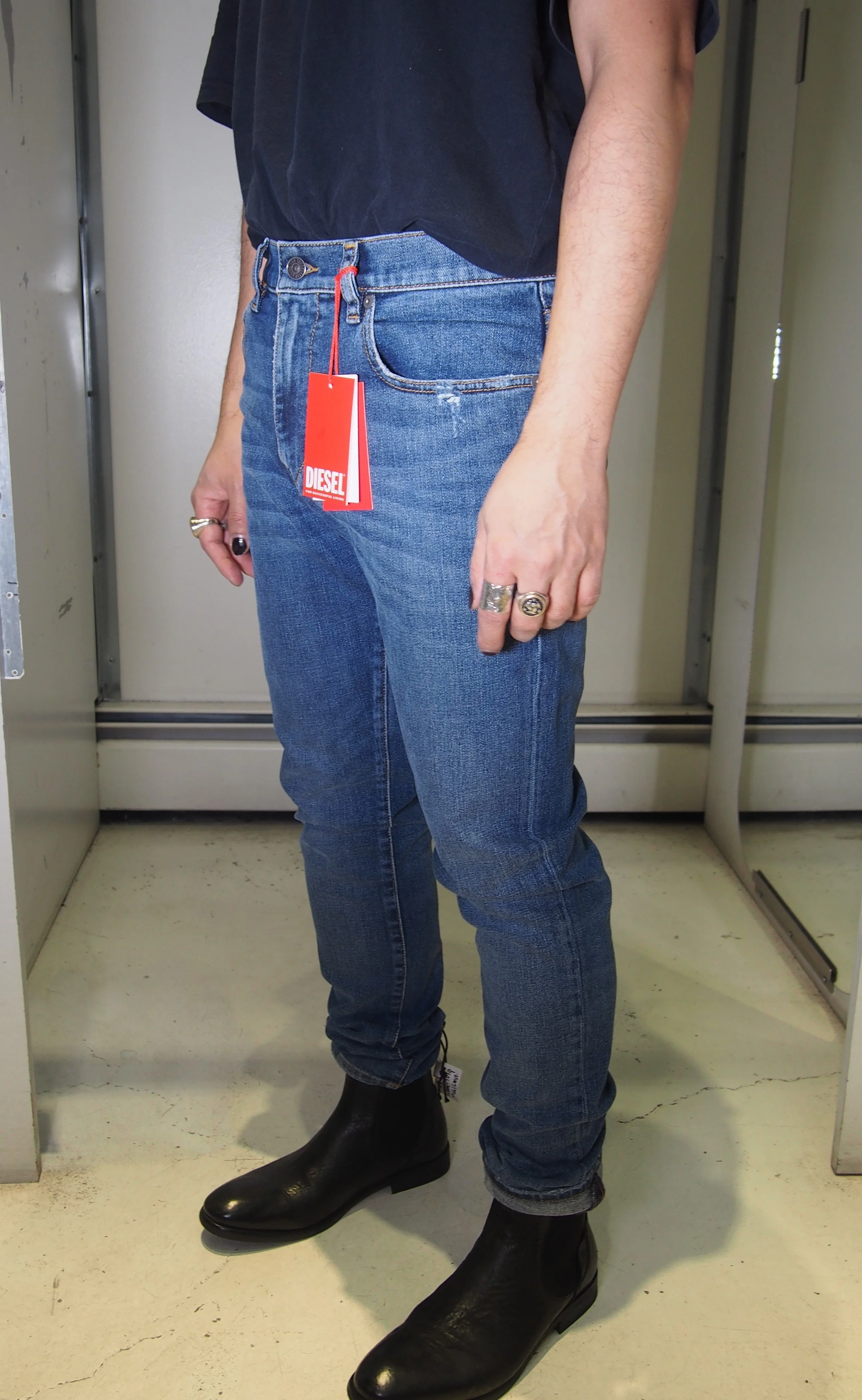 DIESEL 2019 D-STRUKT Slim stretch medium blue jeans - 09E44