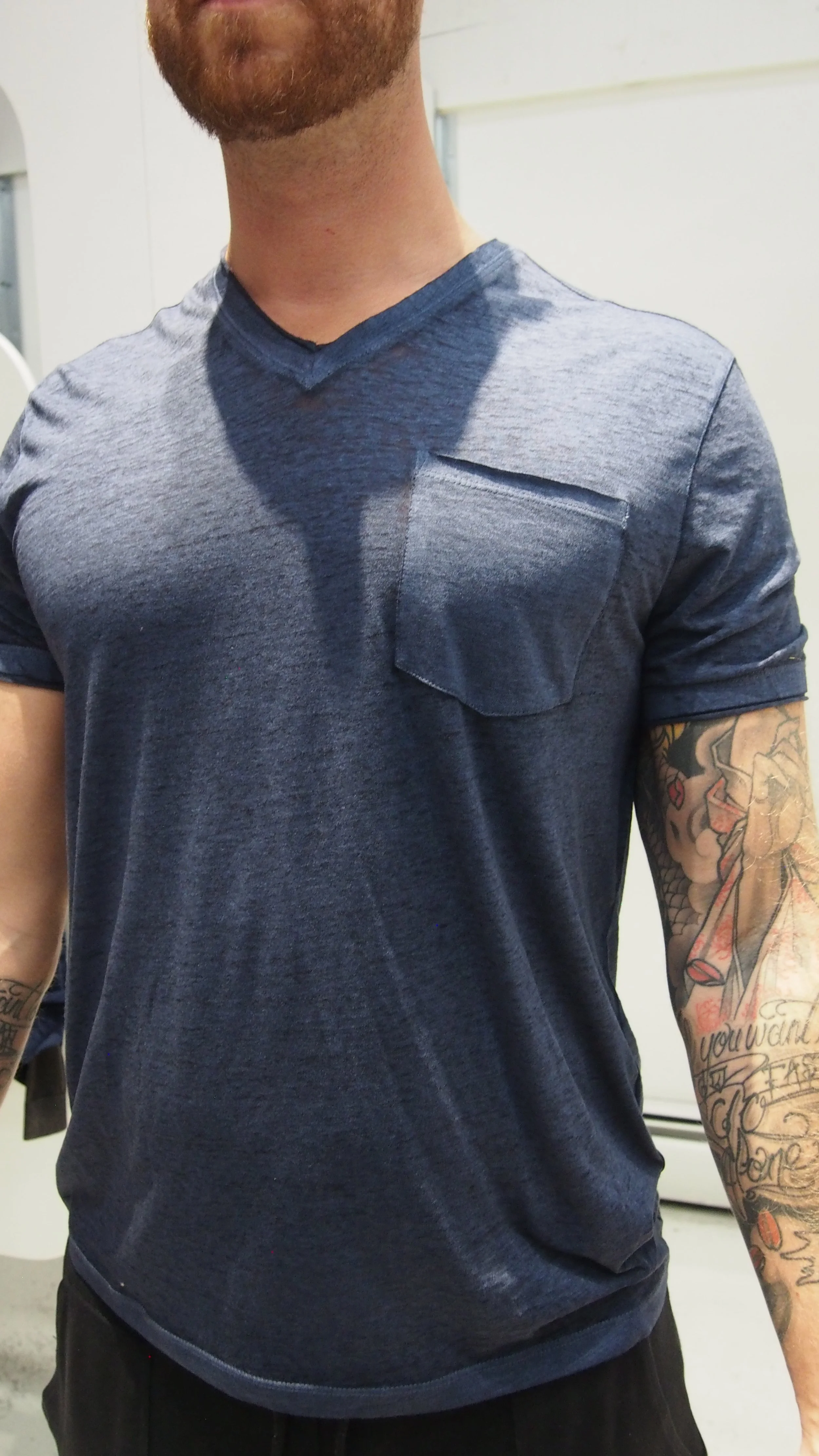 John Varvatos DAVIS Burnt out V-neck pocket T-shirt - Assorted Colours