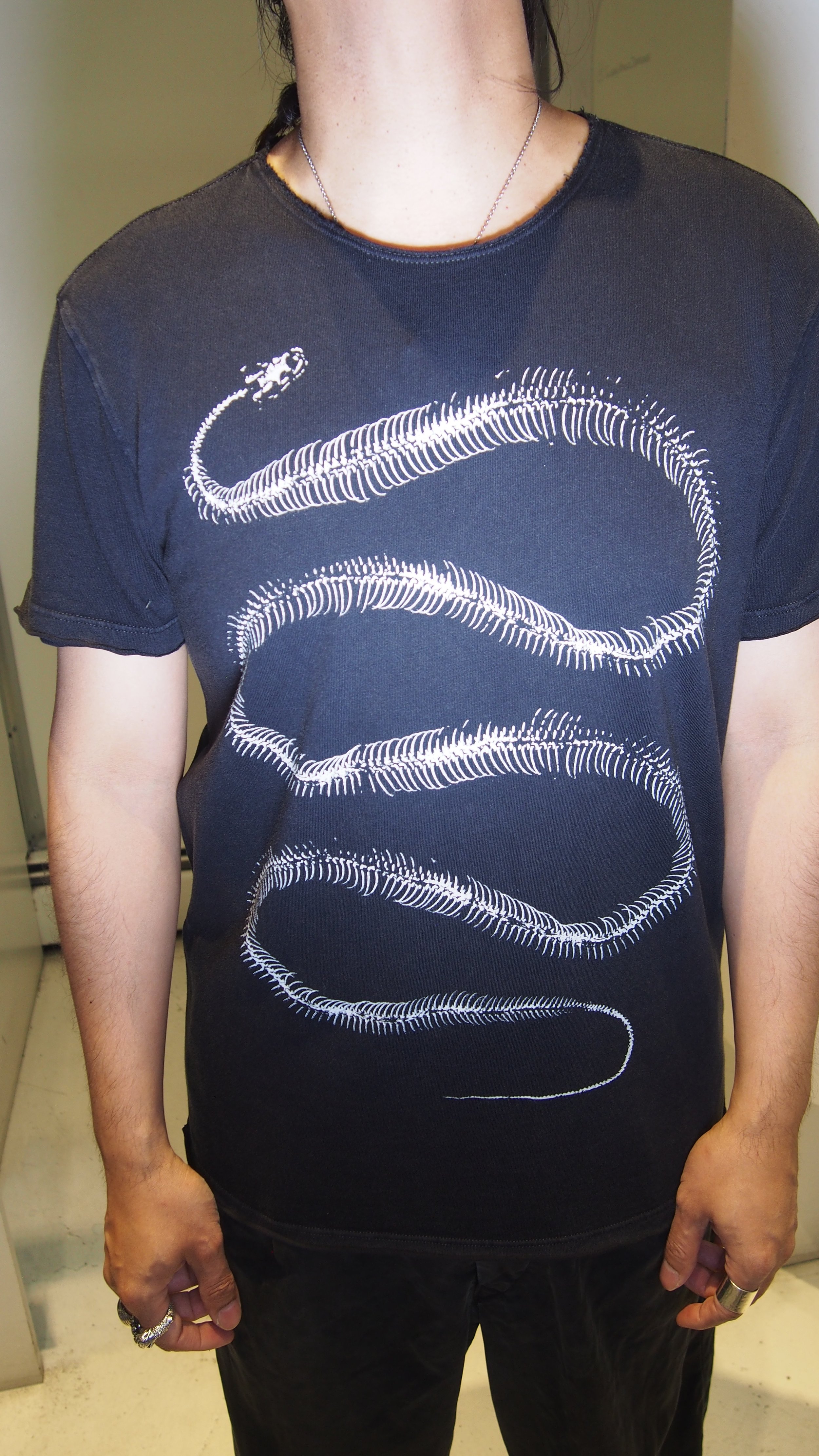 John Varvatos raw edge s/s graphic tee - Snake Bones — global atomic  designs inc