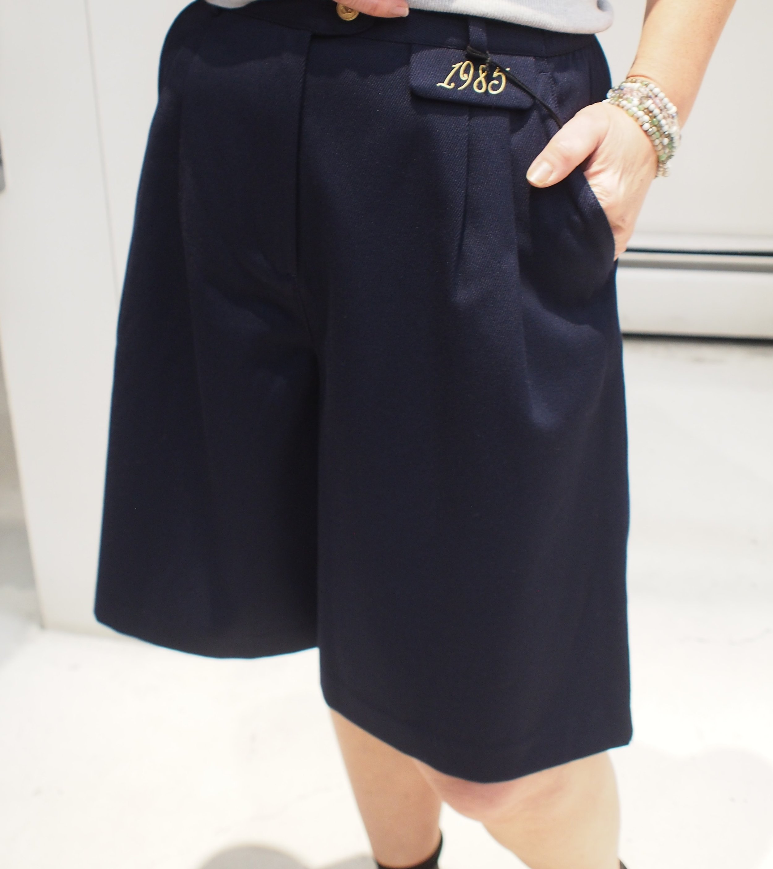 Scotch & Soda garbardine twill A-line pleat front shorts - Navy