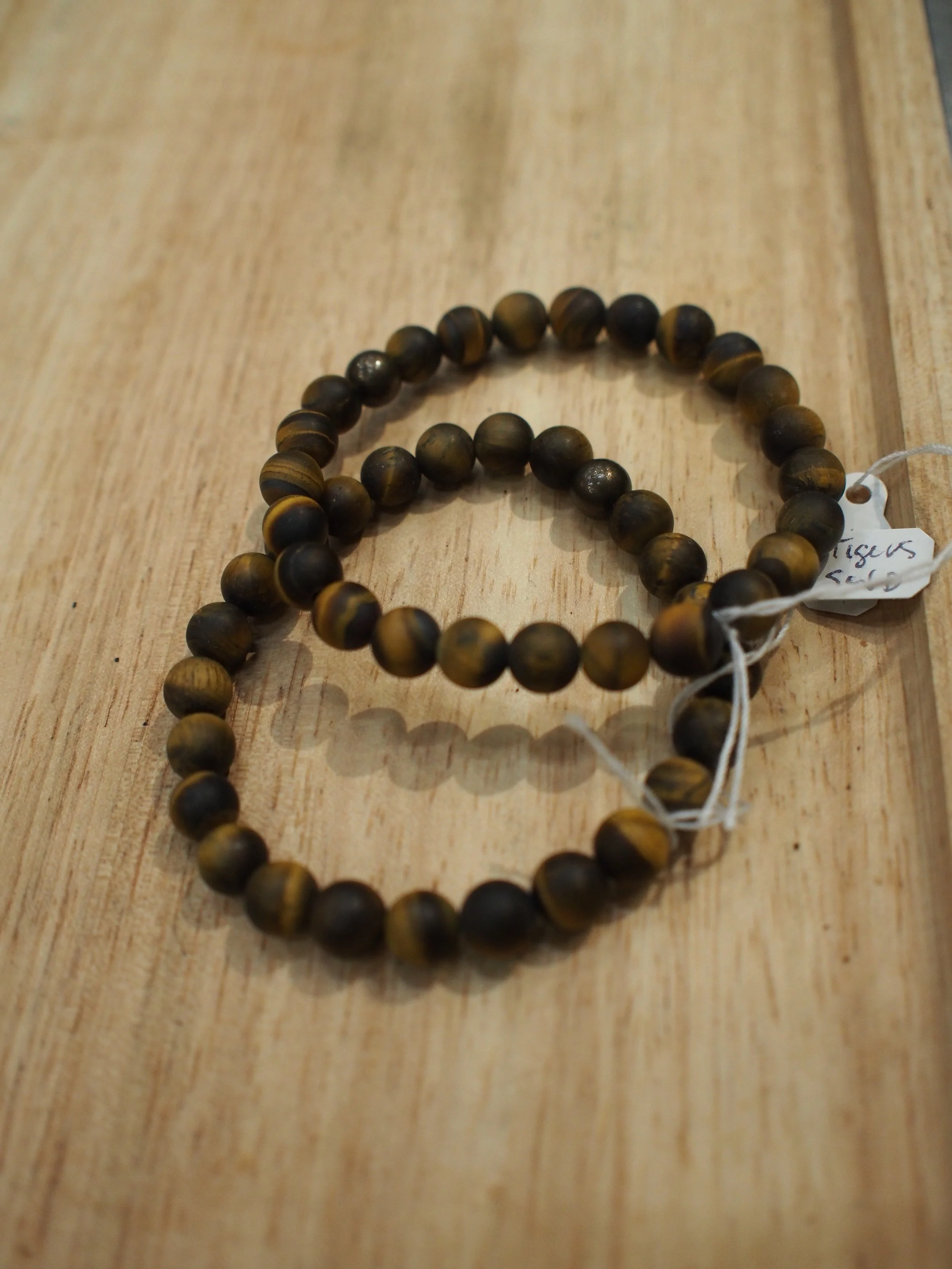 Scandinavia Wolf 6MM polished tiger's eye bead bracelet