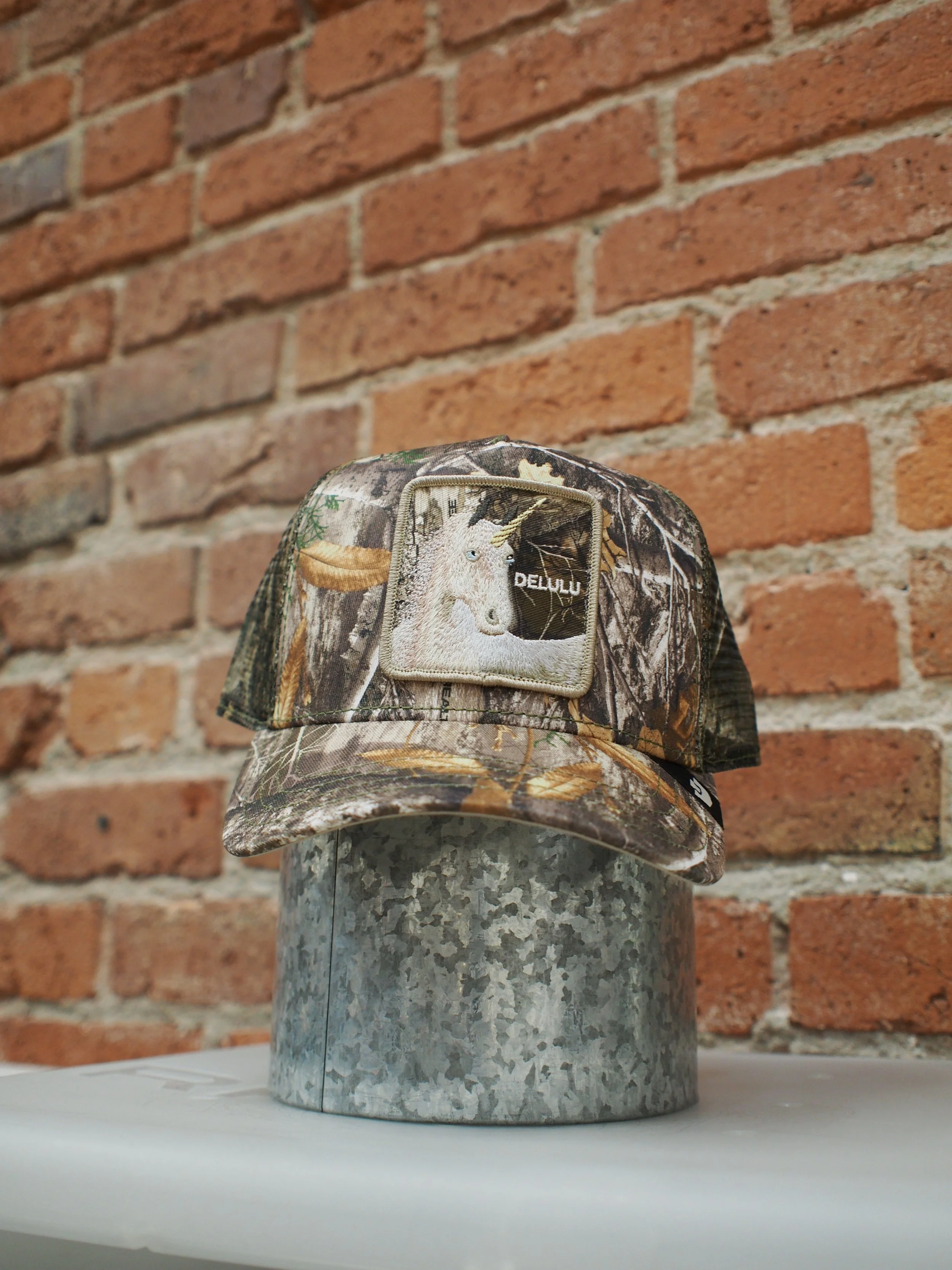 Goorin Bros Realtree Edge Delulu Unicorn trucker hat - Camouflage