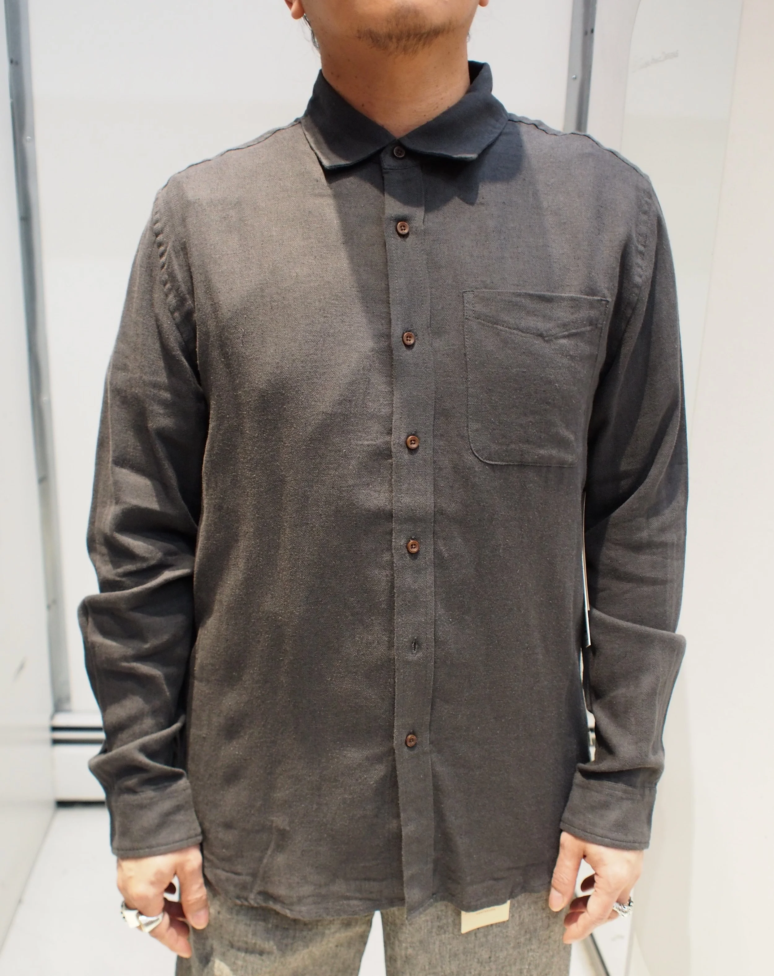 KATIN Alan solid long sleeve shirt - Black Wash