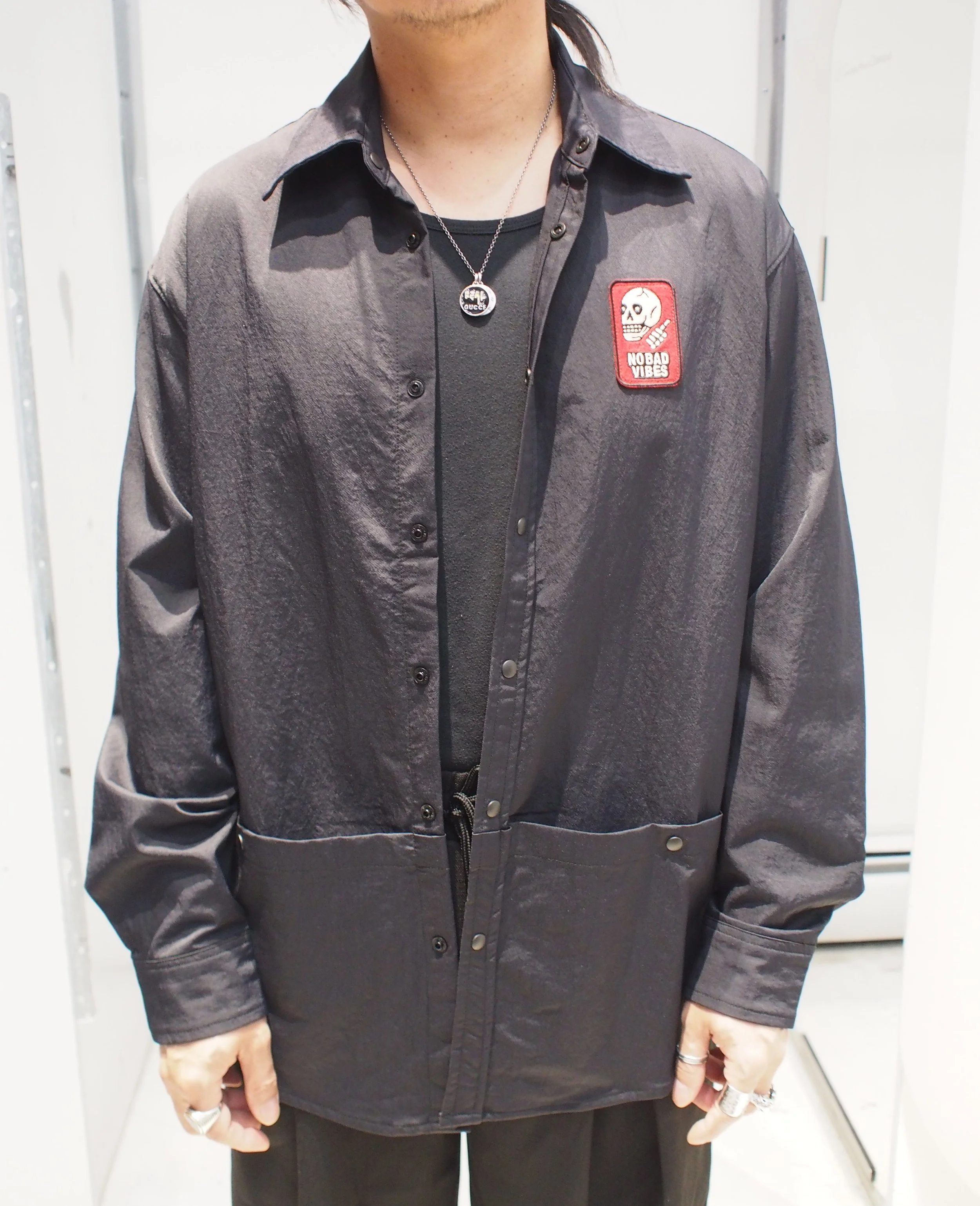 TEE LIBRARY No Bad Vibe relaxed fit shirt jacket - Black