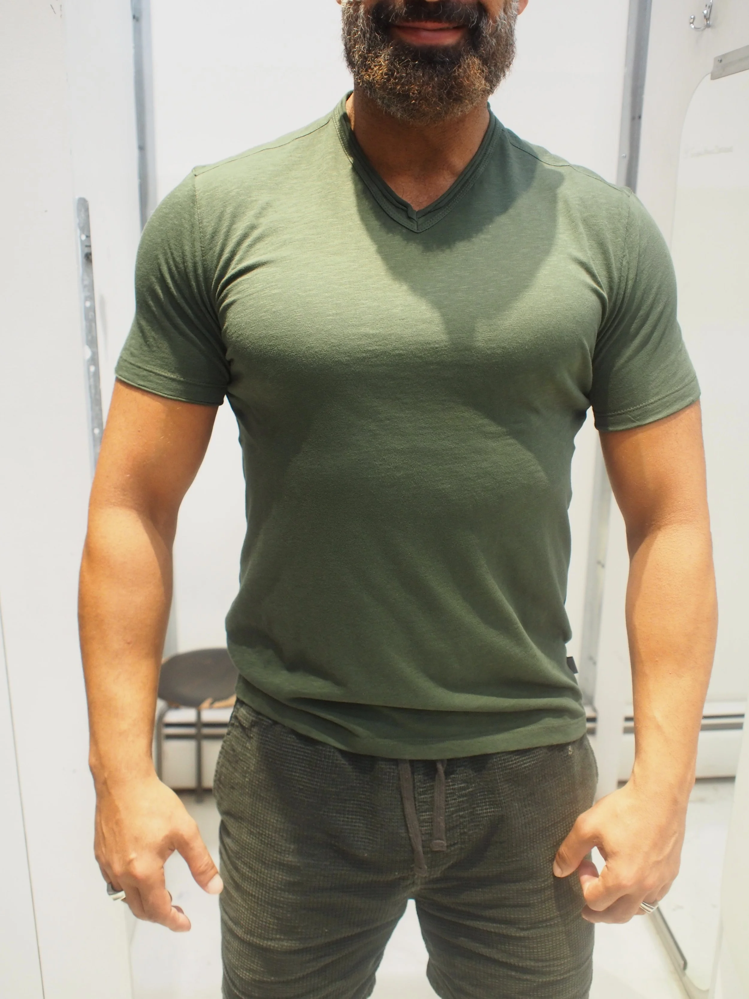John Varvatos MILES slub raw cut v-neck tee - Moss