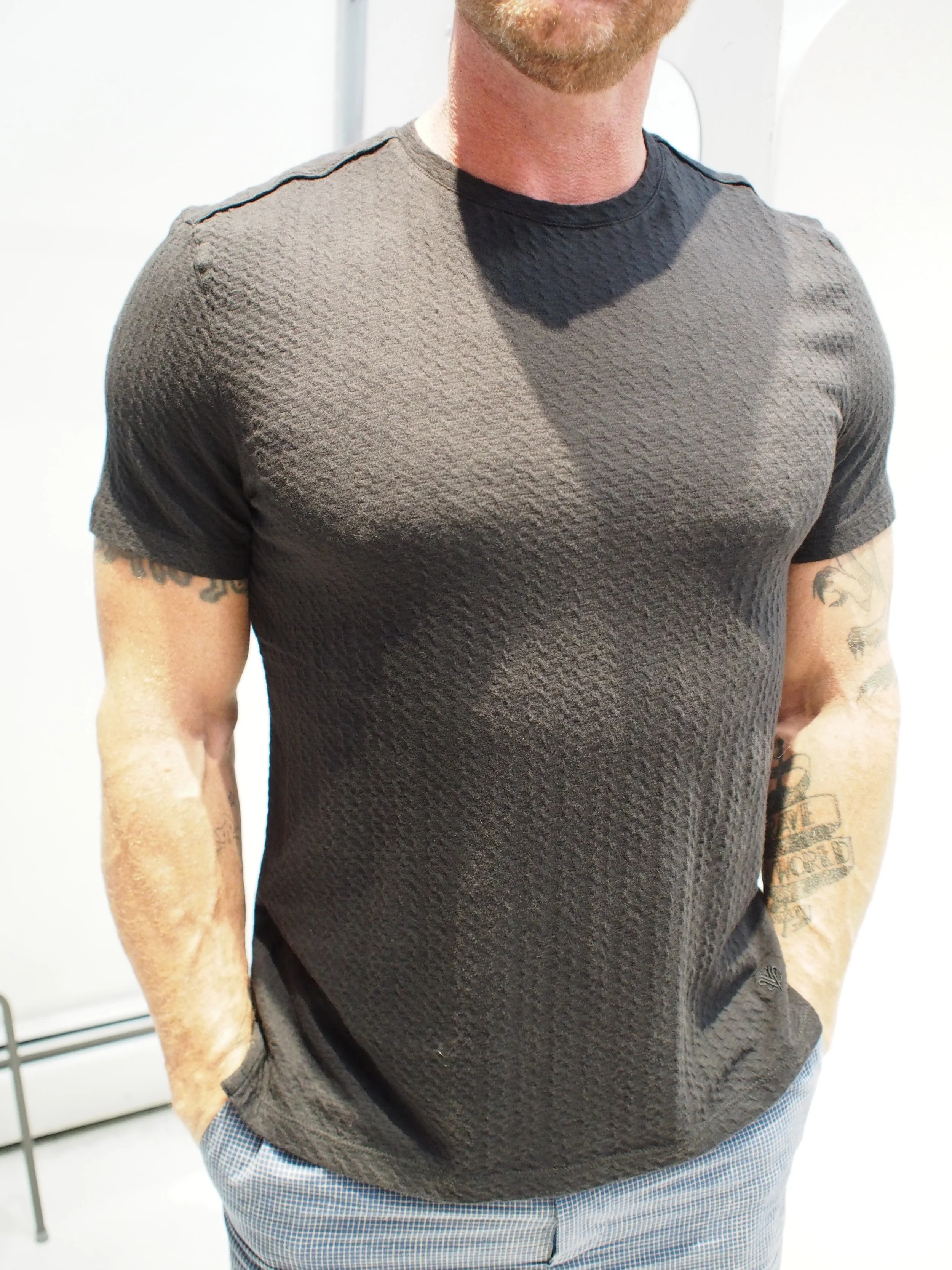 John Varvatos Brasse crew chain texture knit tee - Black or Ivory