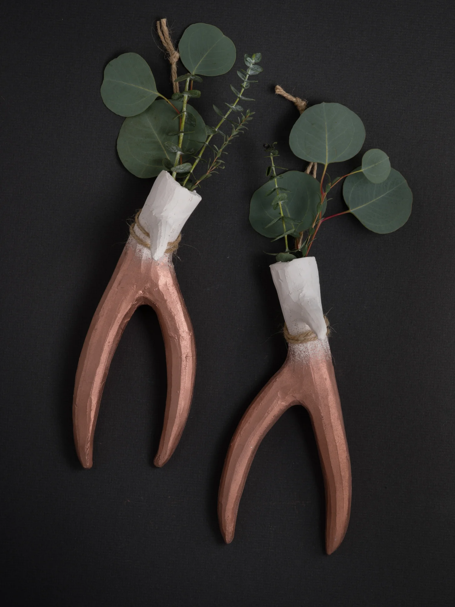 These abstracted antlers and horns are inspired by growing up in North Carolina, where I often stumbled upon shed deer antlers in the vast woods of the region. Each antler and horn is hand carved from clay, making them one of a kind. These hanging antler sets are designed to hang and hold flowers or air plants. You can buy the set or a single antler, these beautiful and unique pieces add a rustic touch to any home, becoming the center piece of any room. If you don't see a color or size you like, I can make custom sculptures tailored specifically to your aesthetic. 