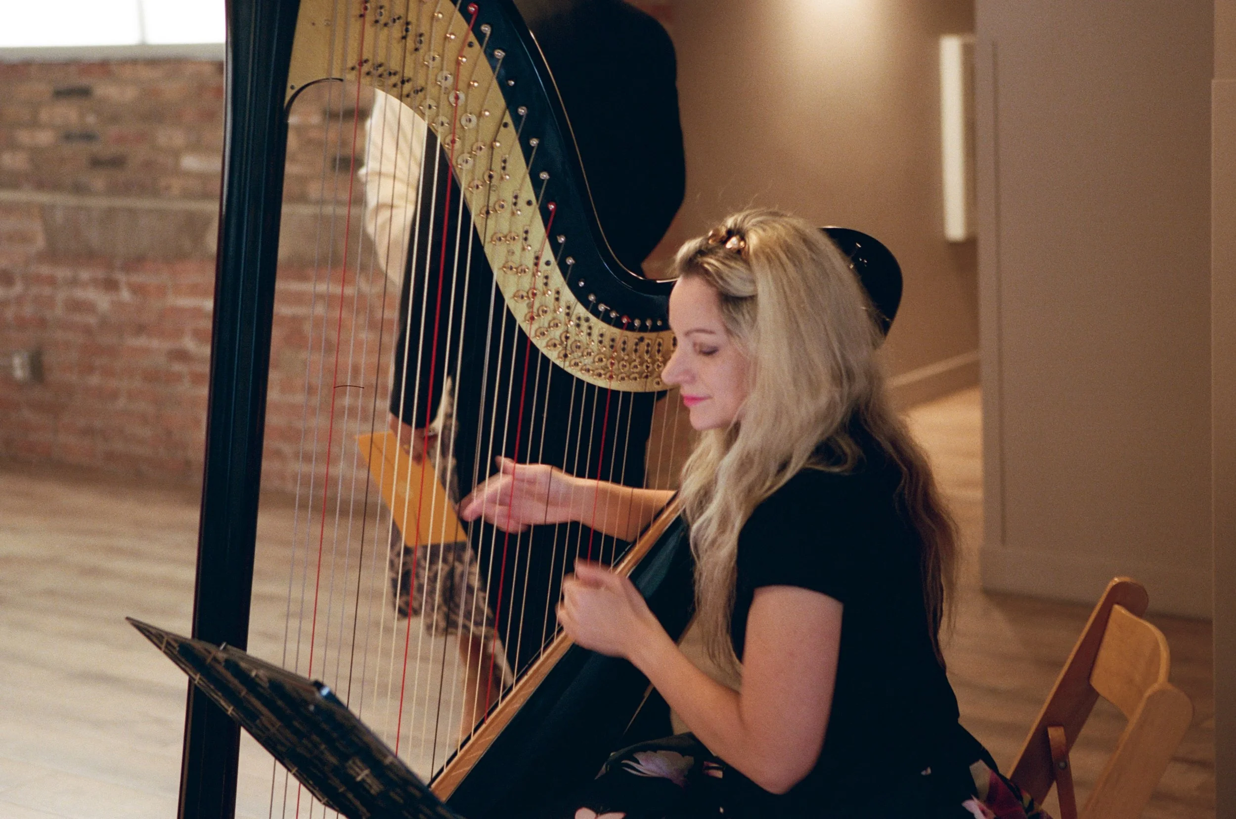 Live harp music welcomed guests to Alice and Billy’s Walden Chicago wedding ceremony.
