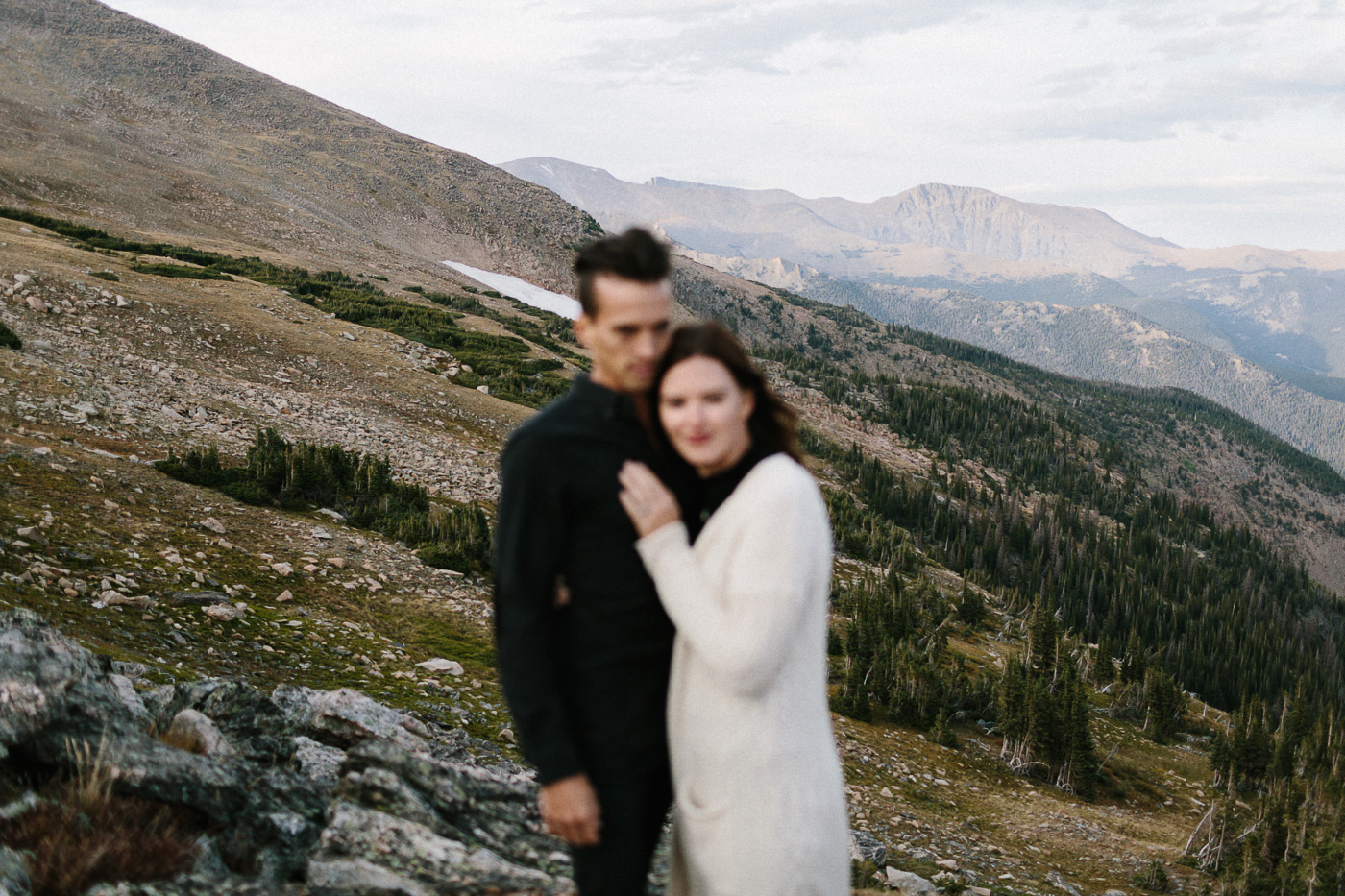 Rocky-Mountain-National-Park-Anniversary-Session-Jonathan-and-EB-17.jpg