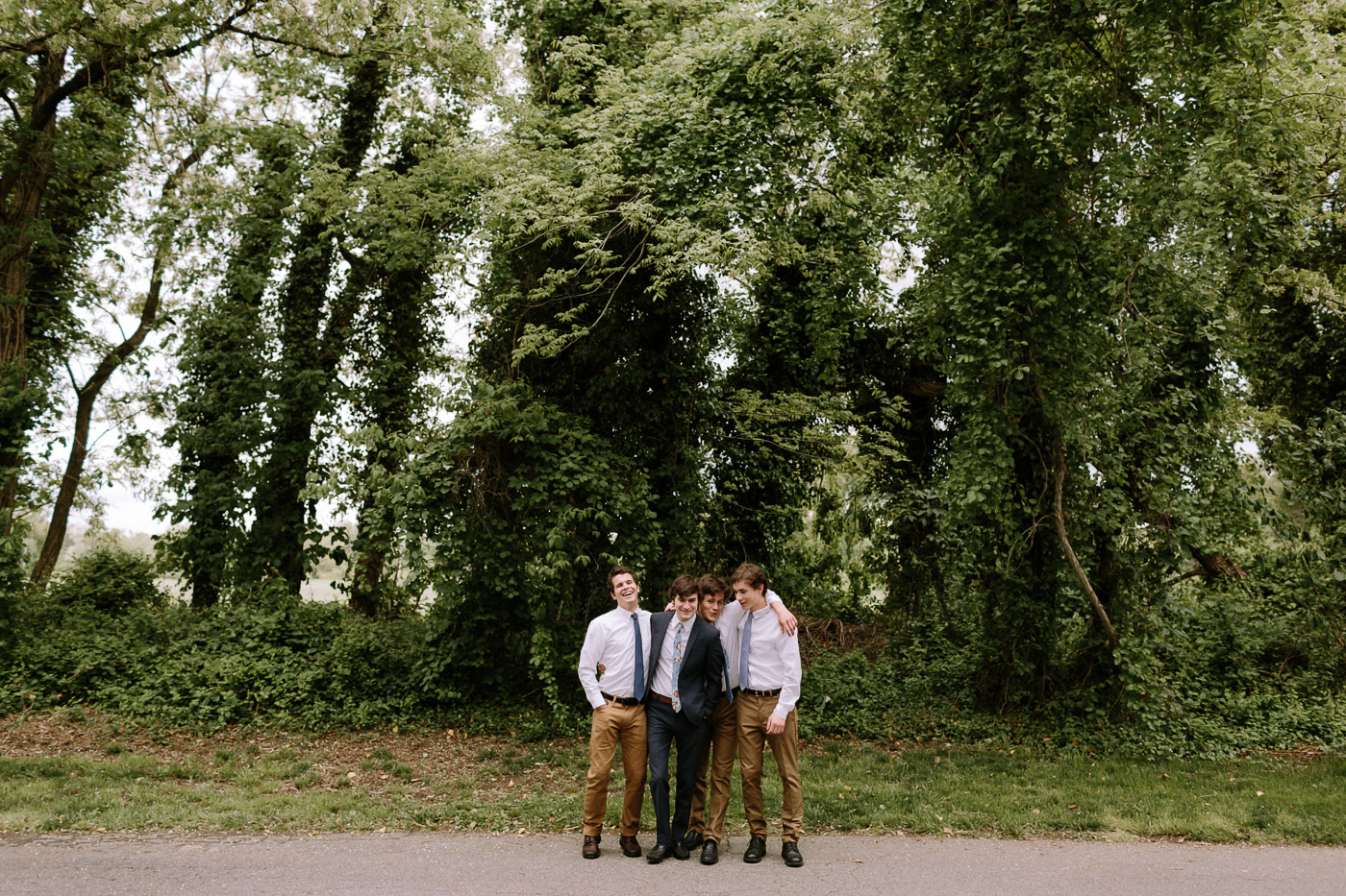 Groom and groomsmen backyard