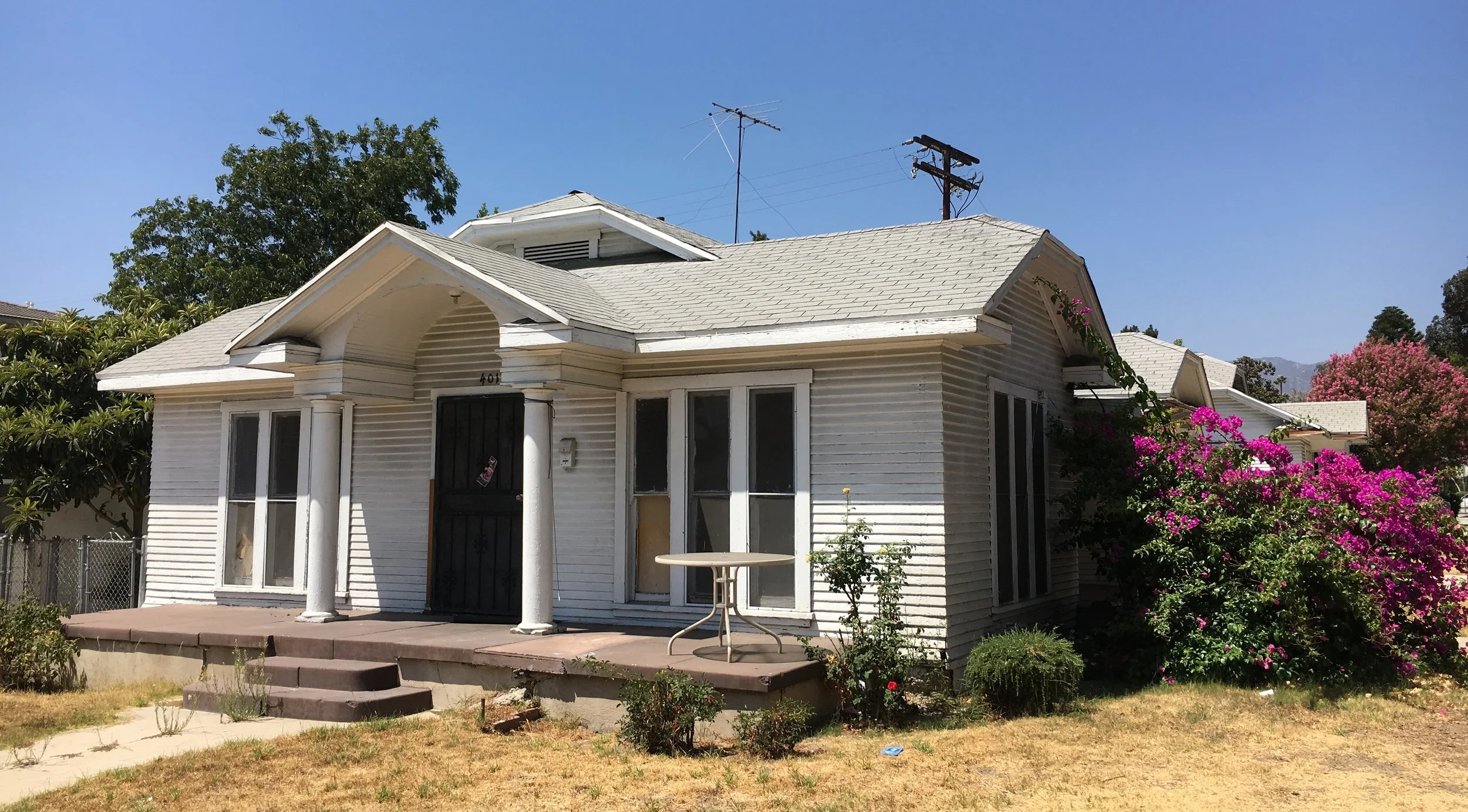 401 Hawthorne. Photo by Cathy Jurca