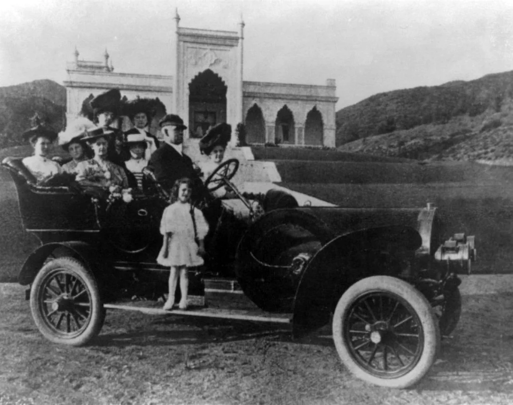 BrandFamilyInCar.jpg