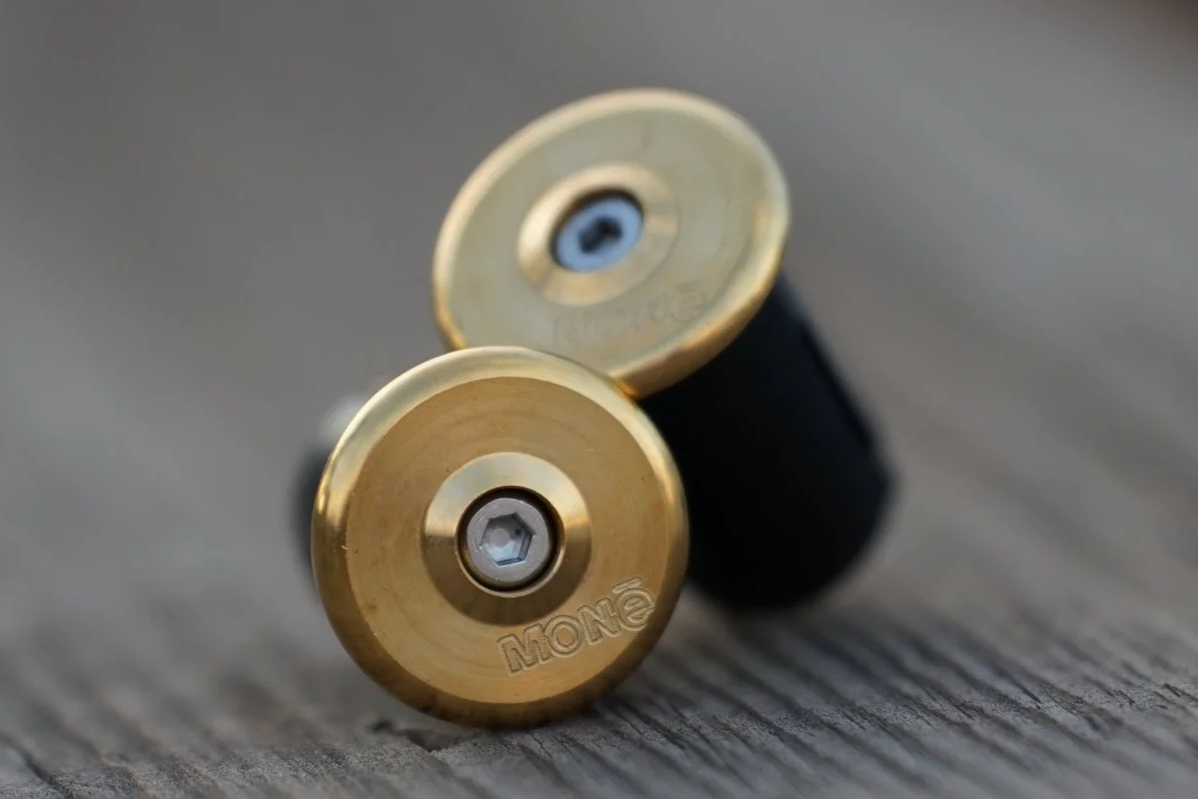 Best Bar End Plugs In 2025 {Buying Guide} - Welding FAQ