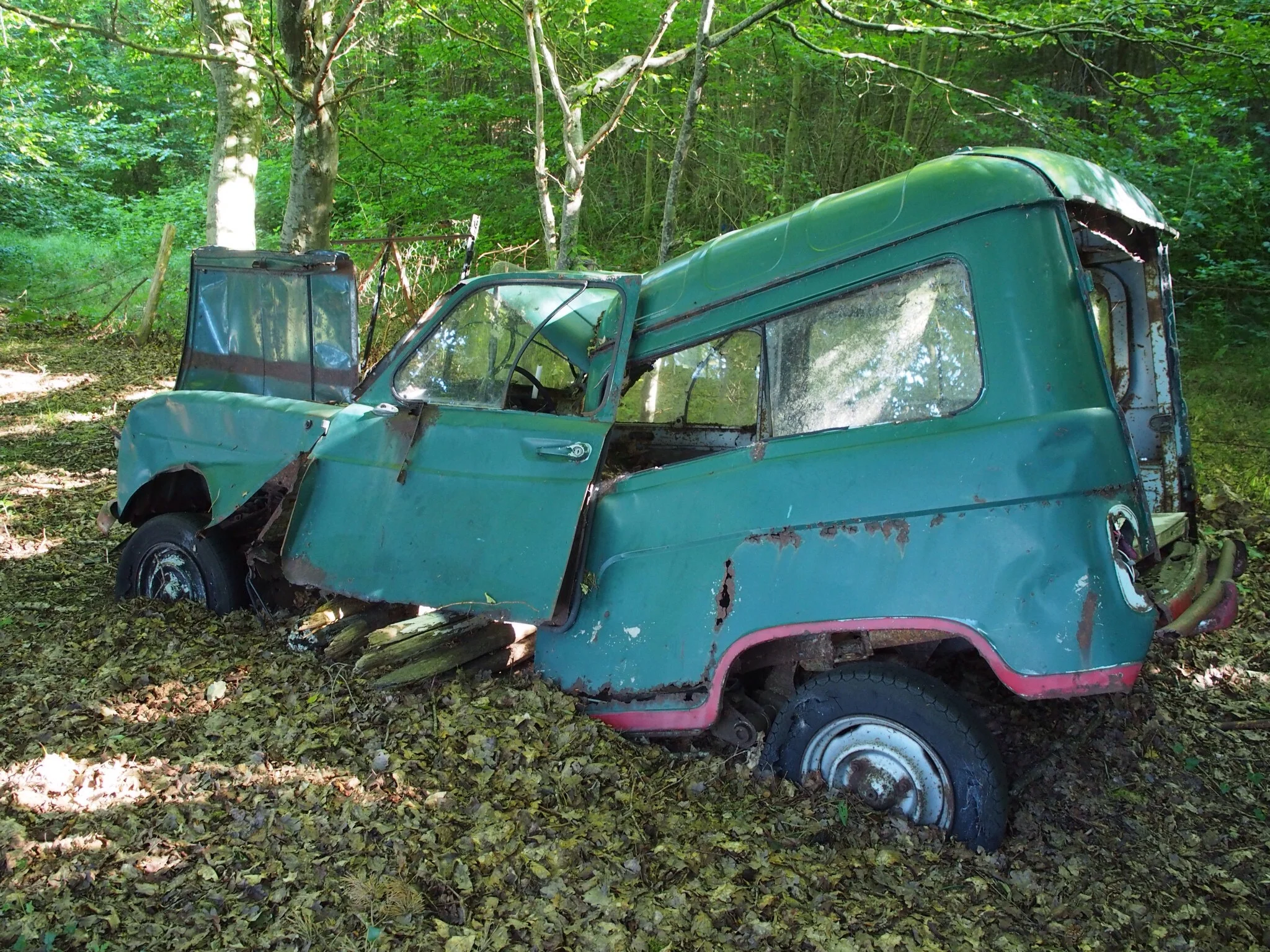 we'd roll and fall in green.......Heathcliff......it's me..... 