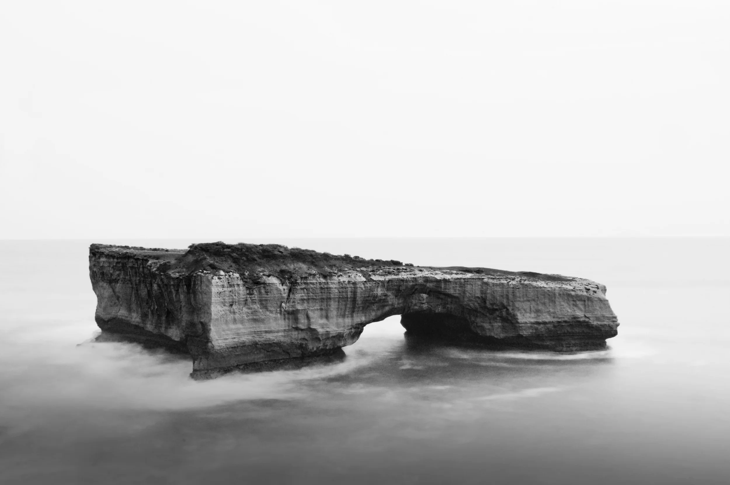Silent Guardians 3 - The London Arch