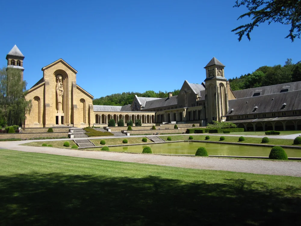 Orval_Beautiful compound inside the monastery.jpg