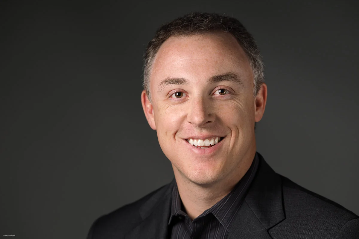 headshots_web_008.jpg