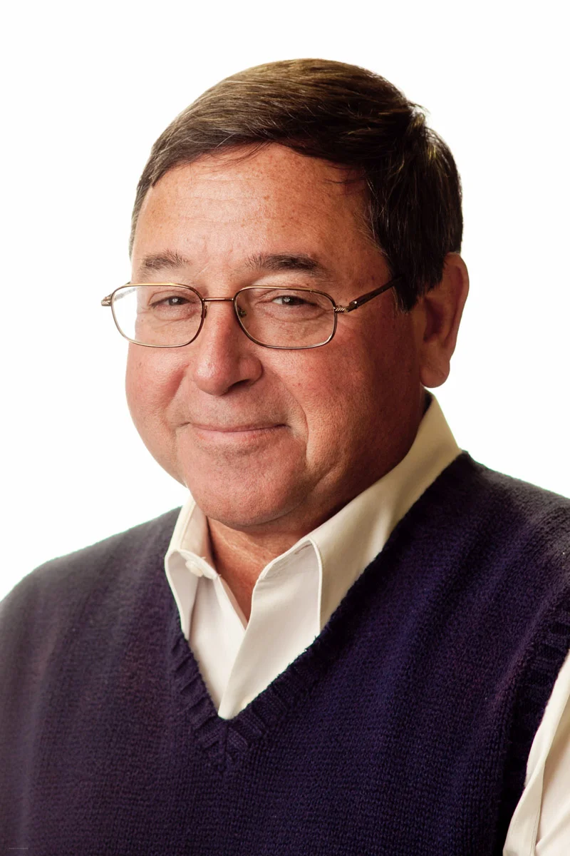headshots_web_036.jpg