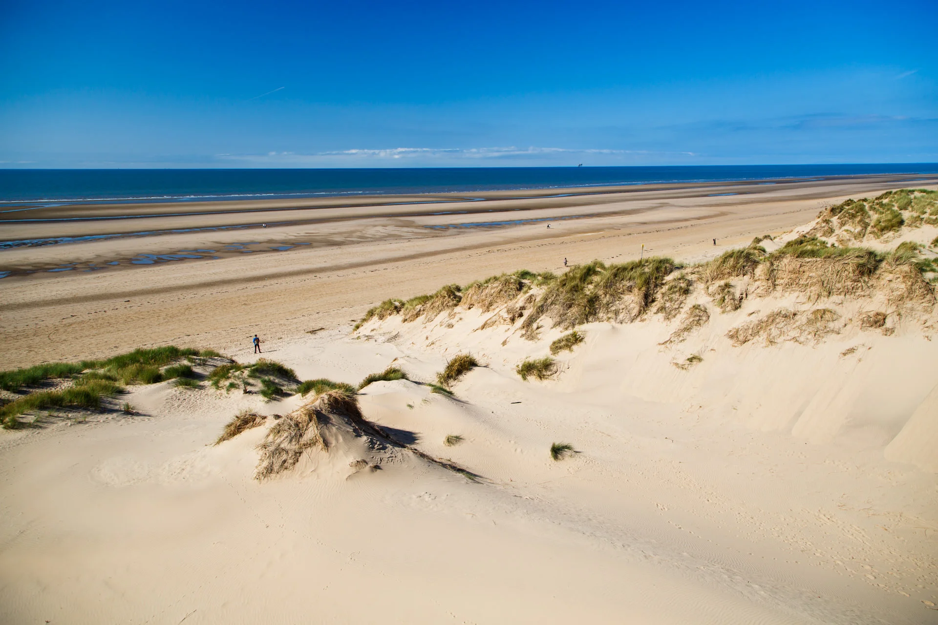 ...flowing down to the beach.