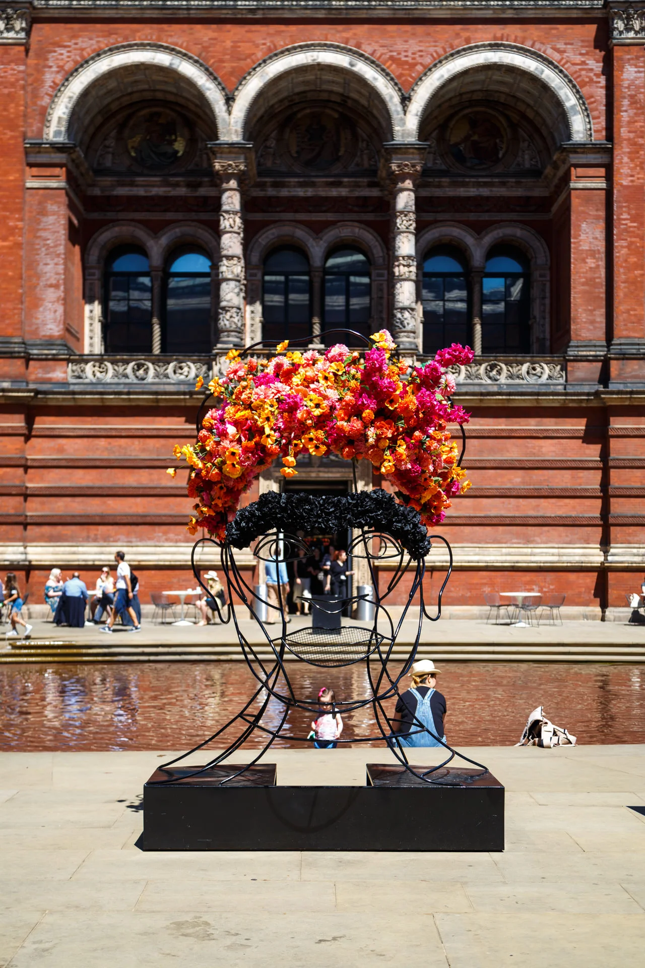 Frida Kahlo sculpture to tie-in with the exhibition.