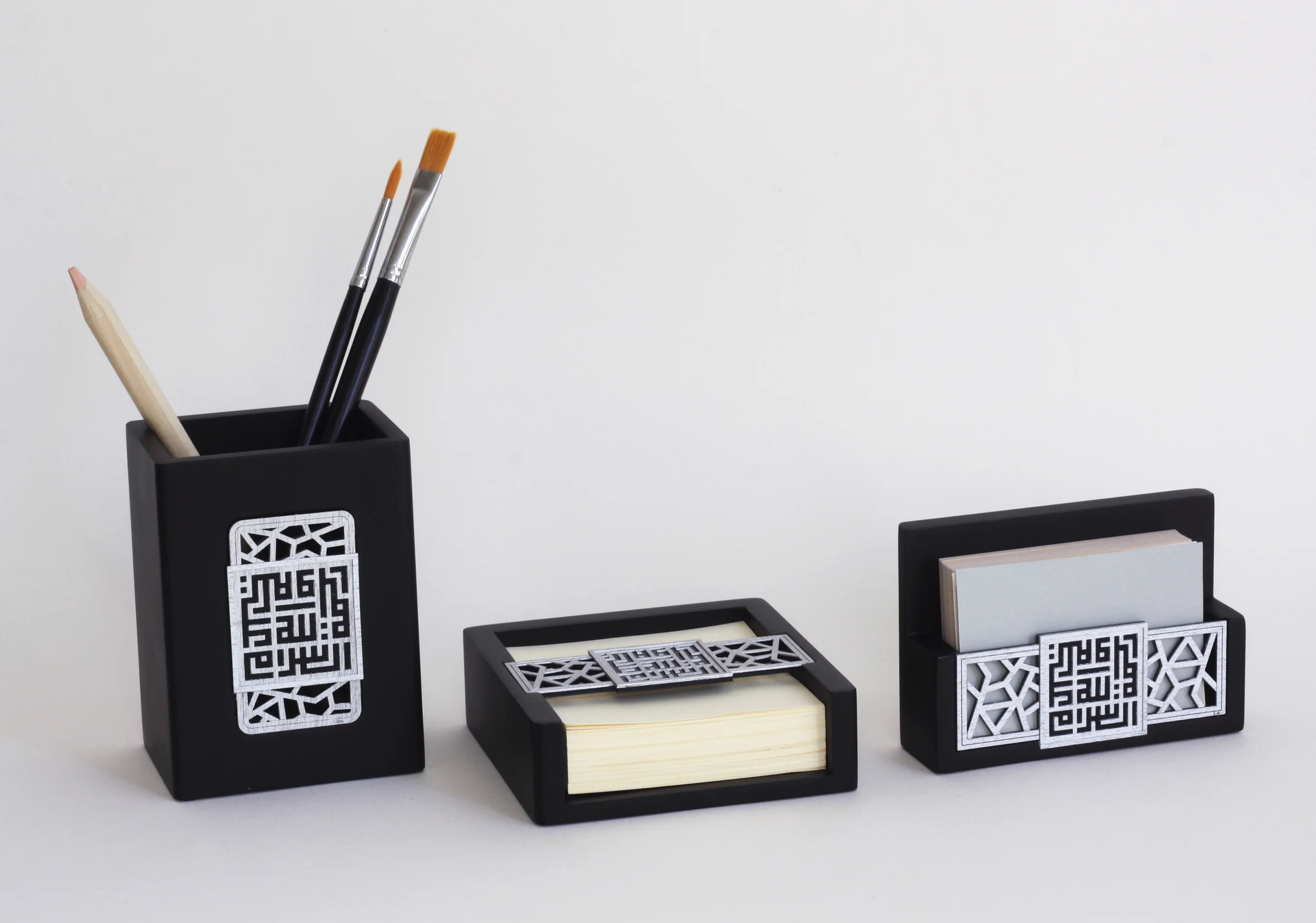 Desk-38.jpg