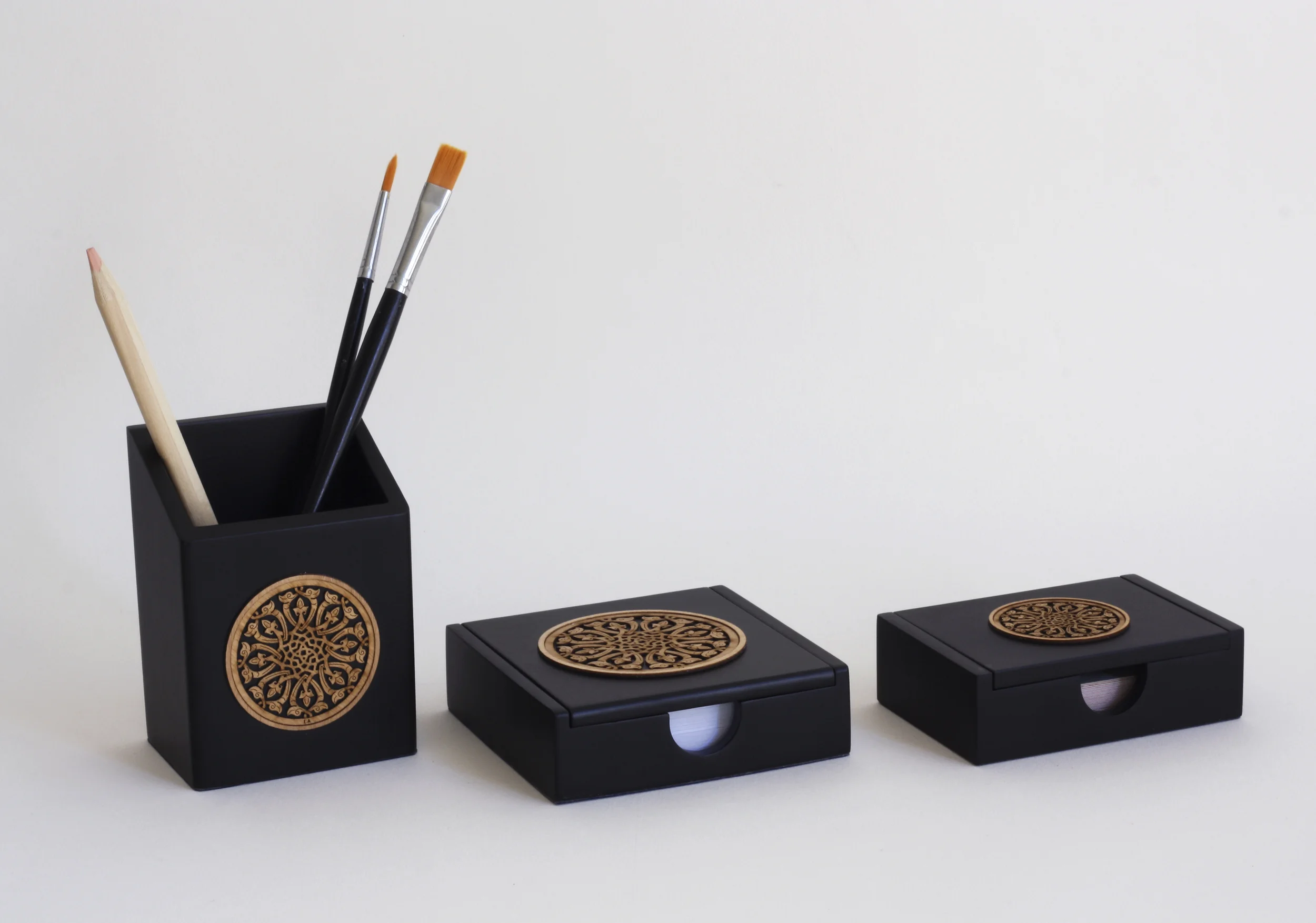 Desk-40.jpg
