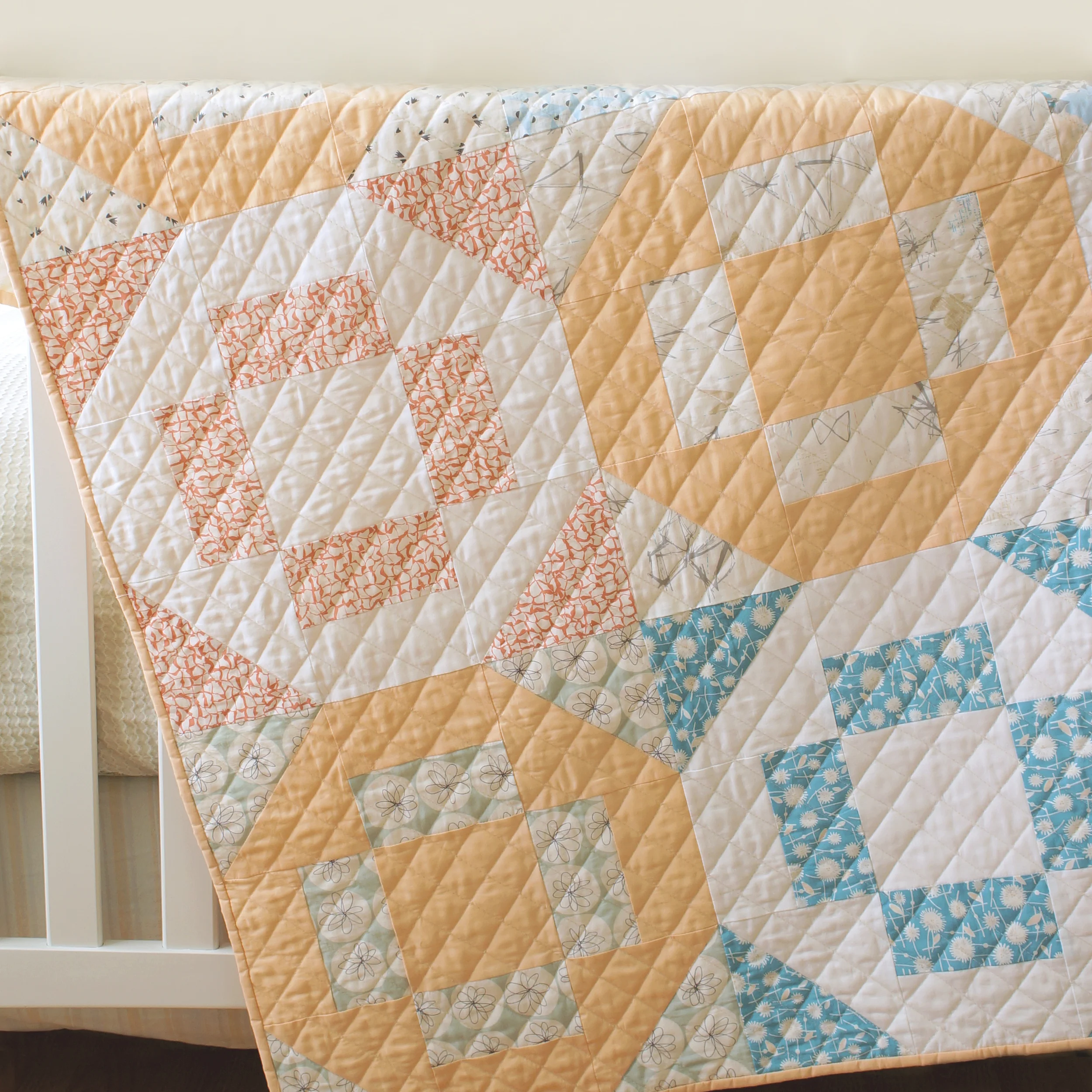 Hugs and Kisses crib quilt